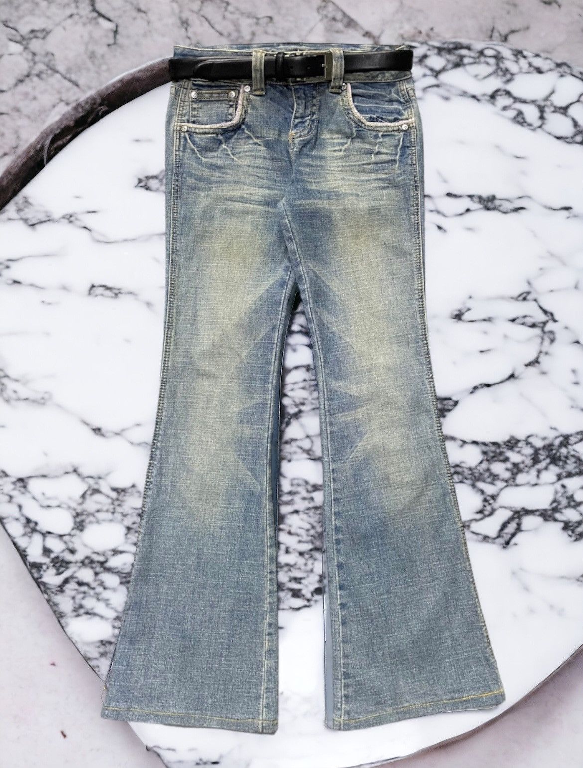 Tornado Mart × Vintage Vintage Jouer Aux Embroidered Flared Denim With Leather Belt Size US 28 / EU 44 - 2 Thumbnail
