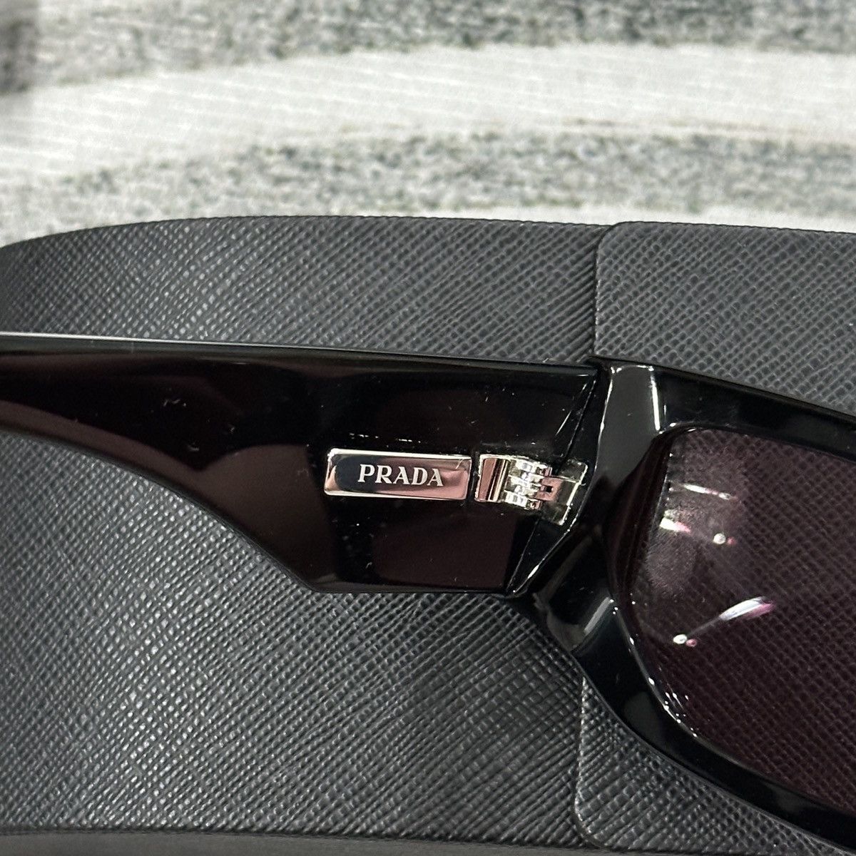 Prada PRADA 0PR 09ZS 16K30L SUNGLASSES Size ONE SIZE - 8 Thumbnail