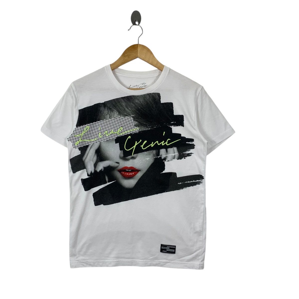 Band Tees NAMIE AMURO IDOL Livegenic 2015 Tour Promo Tee Shirt Top Size US M / EU 48-50 / 2 - 3 Thumbnail