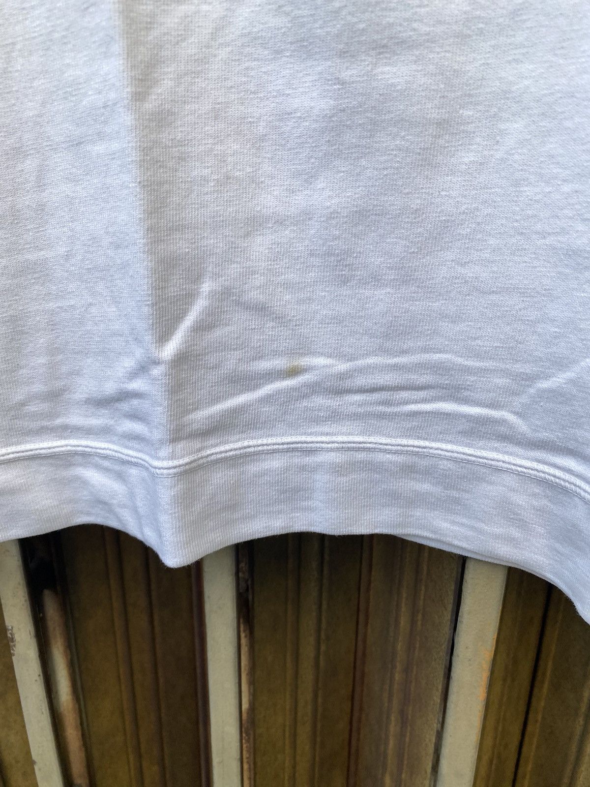 Japanese Brand Vintage Roughwear Japanese Brand Tee Size US S / EU 44-46 / 1 - 3 Thumbnail
