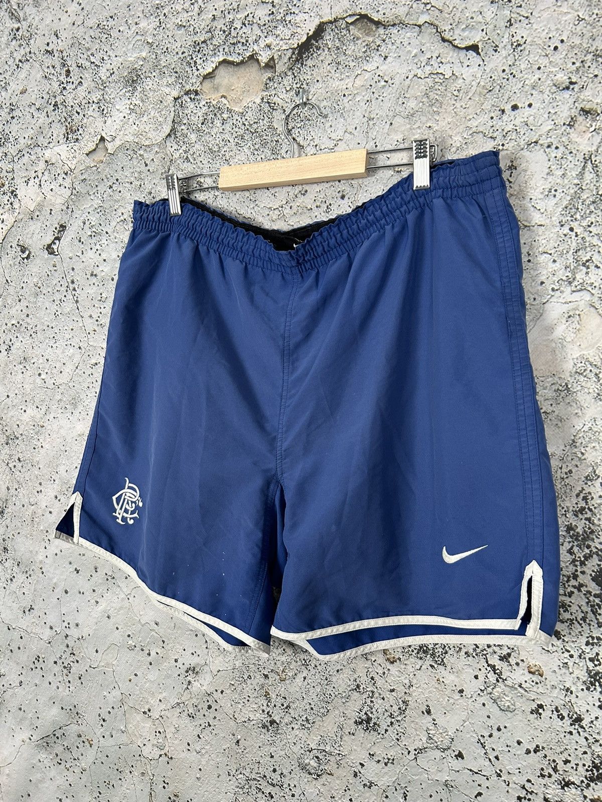 Nike Vintage Glasgow Rangers Soccer Jersey Shorts Football Size US 34 / EU 50 - 2 Thumbnail