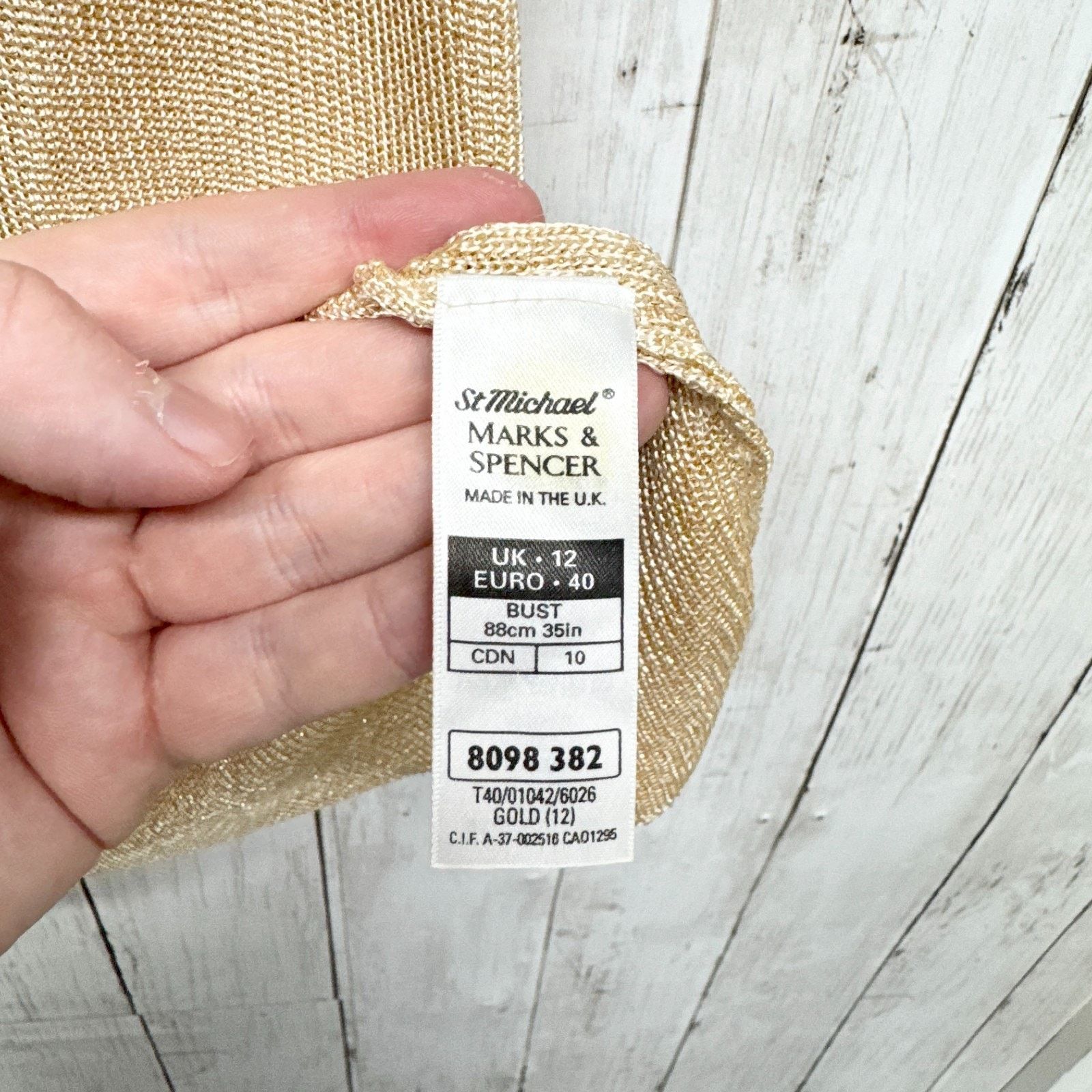Marks & Spencer St Michael Marks & Spencer 12 Gold Knit Short Sleeve Sweater Size XL / US 12-14 / IT 48-50 - 2 Thumbnail