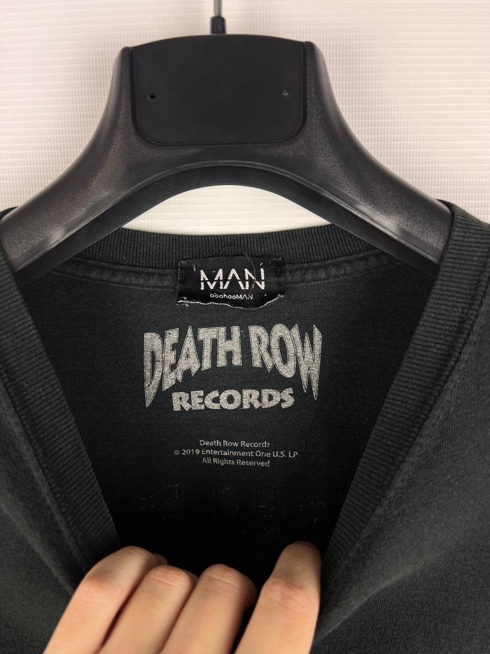 Death Row Records Death Row Records band t-shirts size XL Size US XL / EU 56 / 4 - 5 Thumbnail
