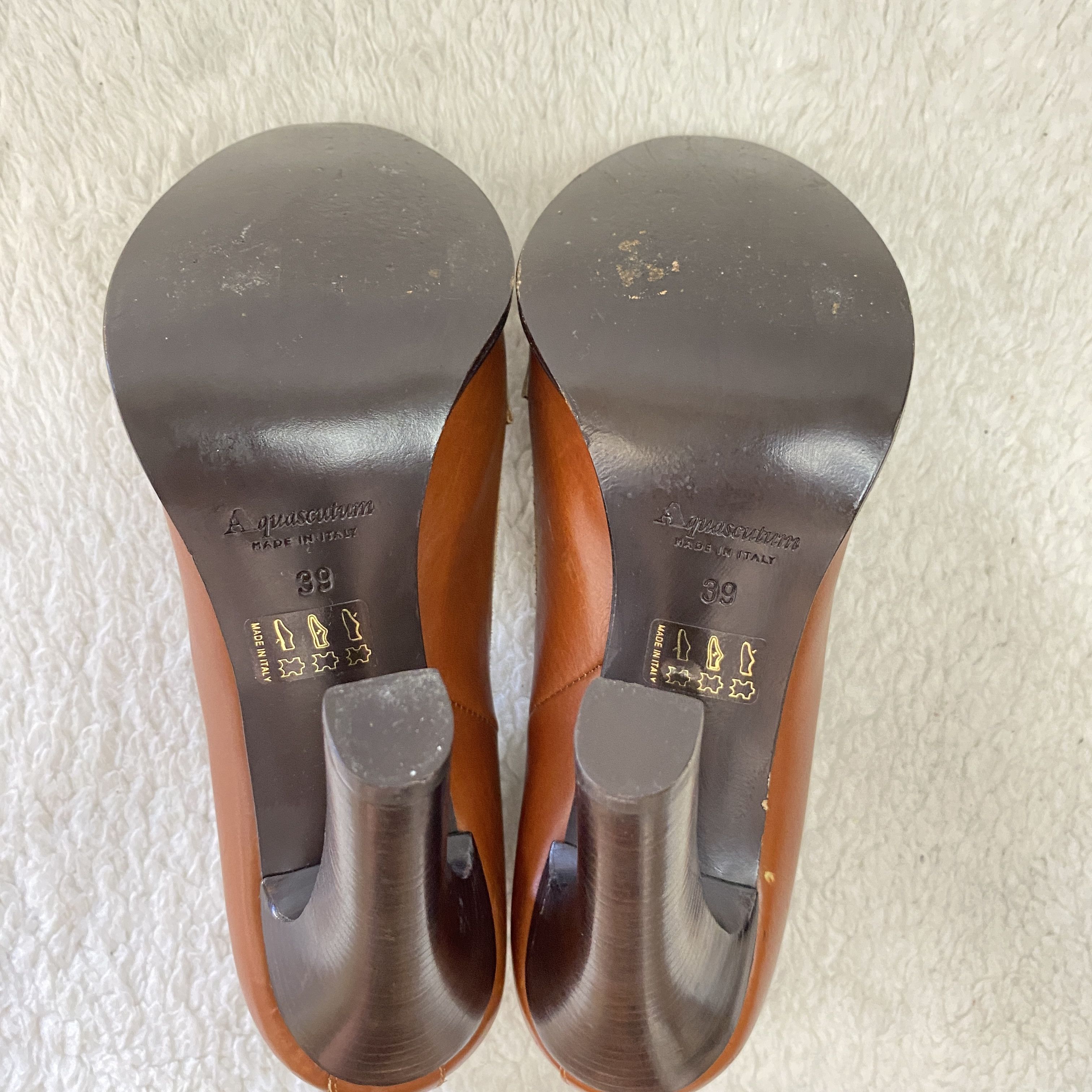 Aquascutum Aquascutum Leather Tassel Block Heel Pumps EU 39 Size US 8.5 / IT 38.5 - 7 Thumbnail