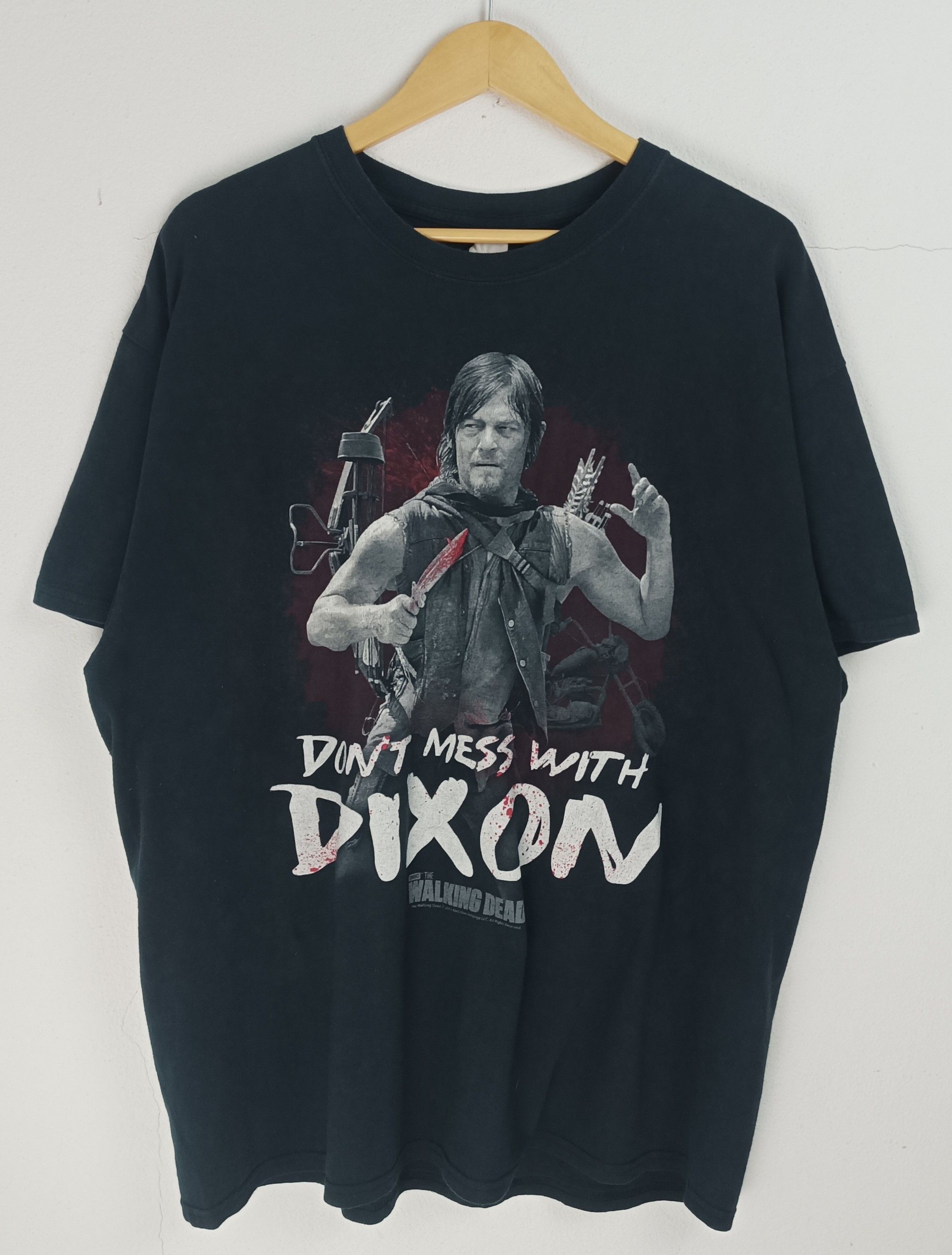 Other VINTAGE 2014 THE WALKING DEAD DARYL DIXON VERY RARE TEE Size US XL / EU 56 / 4 - 3 Thumbnail