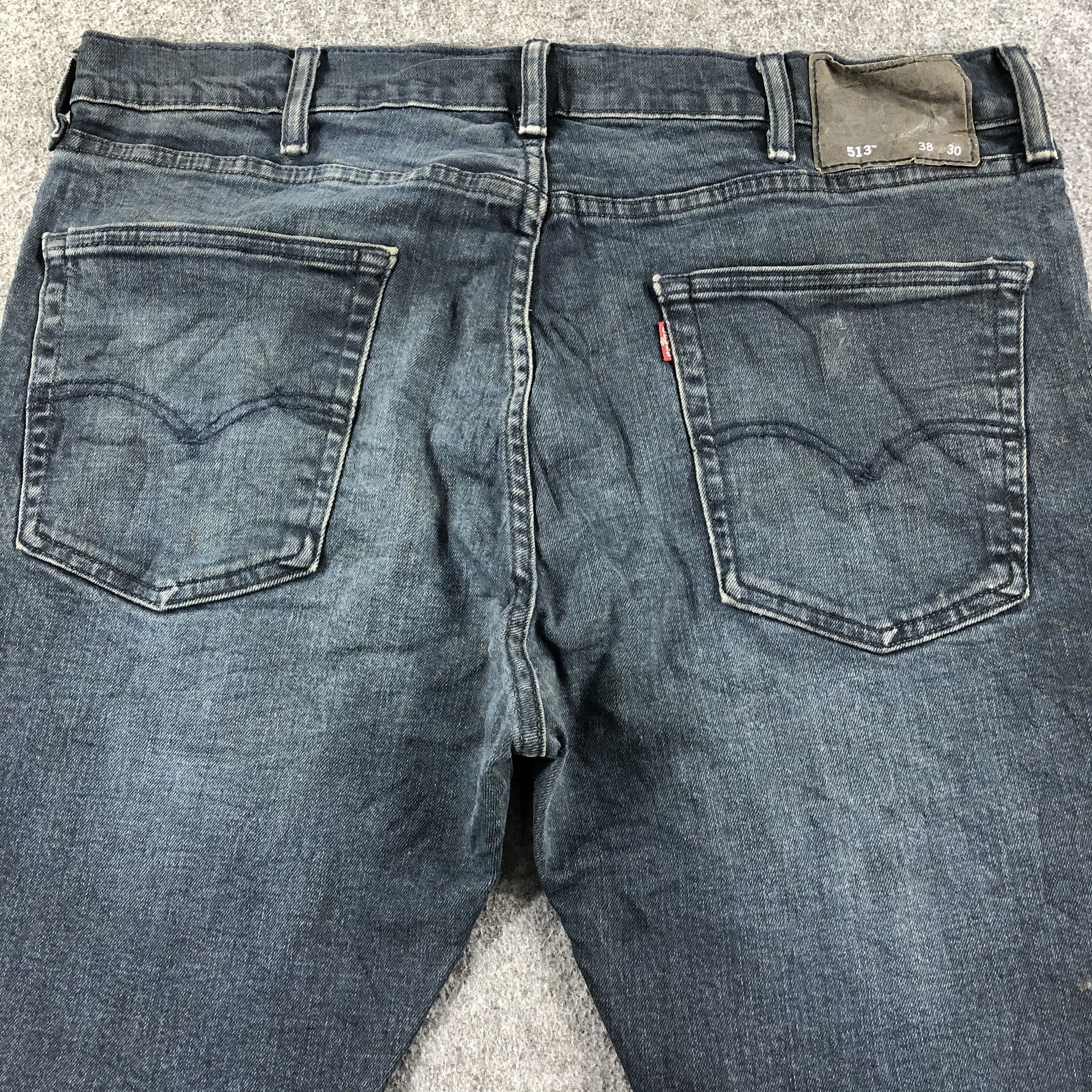 Vintage Faded Black Levis 513 Jeans-J2574