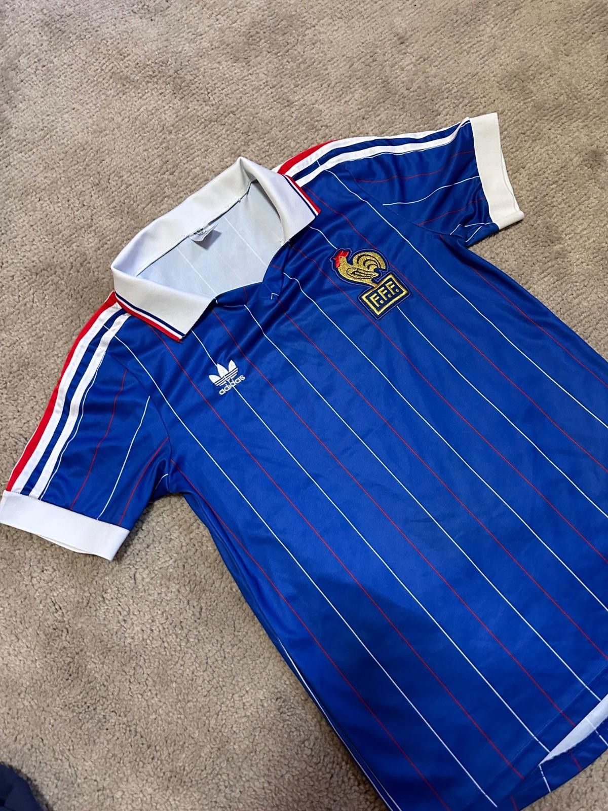Adidas Adidas France 1982 Home Football Shirt Soccer Jersey Sz M Size US M / EU 48-50 / 2 - 3 Thumbnail