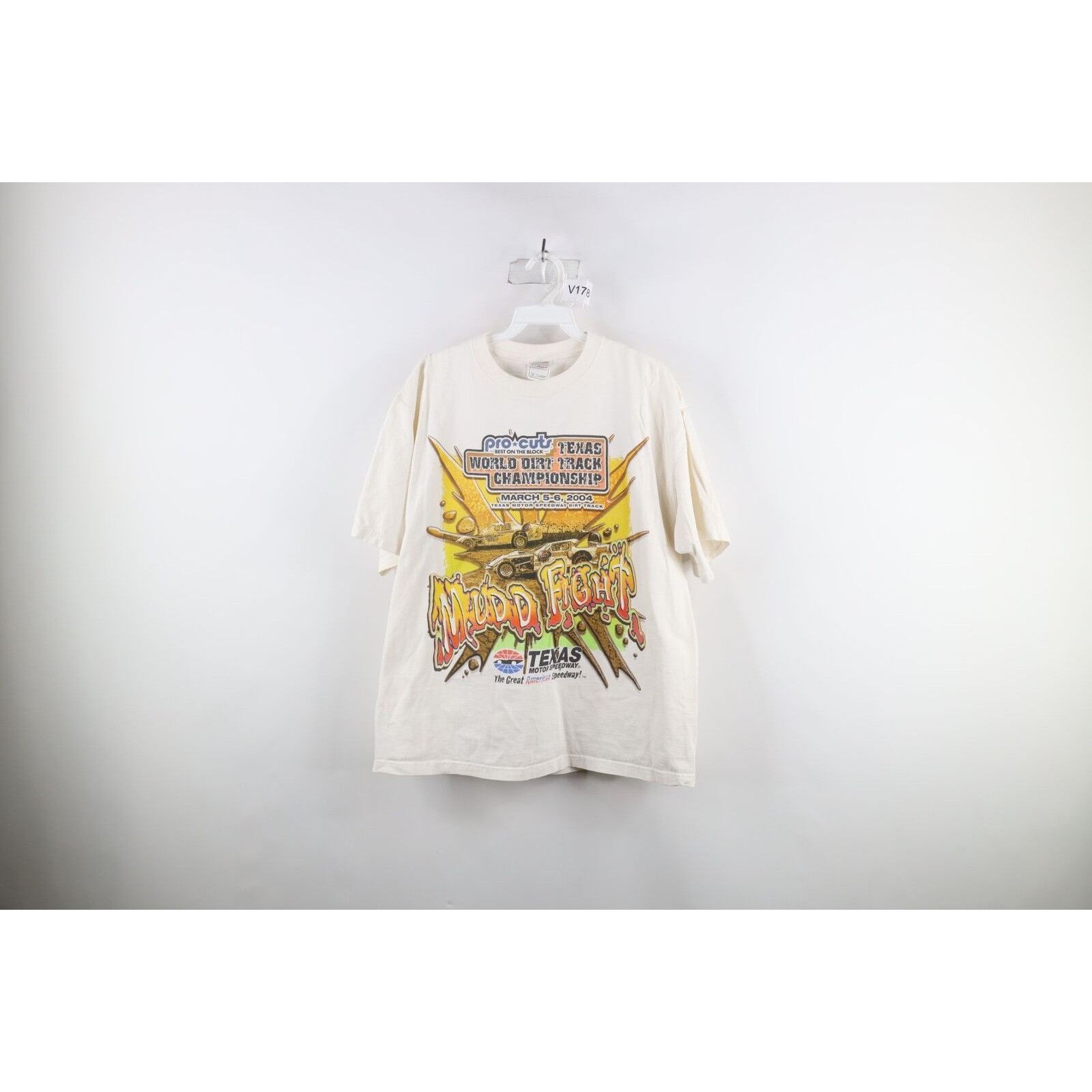 Vintage Vintage Y2K 2004 Texas Motor Speedway Dirt Racing T-Shirt Size US XL / EU 56 / 4 - 1 Thumbnail