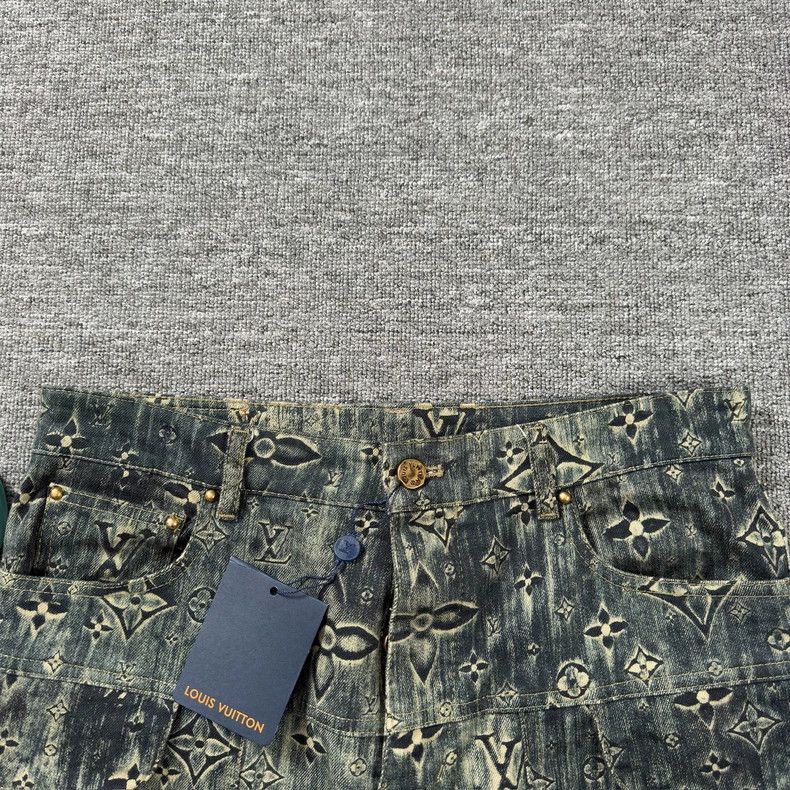 Louis Vuitton Louis Vuitton Patchwork floral jeans 2503-Nextarrow Size US 32 / EU 48 - 2 Thumbnail