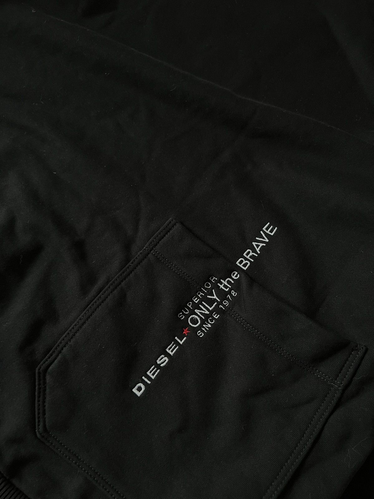 Designer × Diesel ‼️Archival Diesel Knit Logo Pocket “Only The Brave”Sweatshirt Size US XL / EU 56 / 4 - 7 Thumbnail