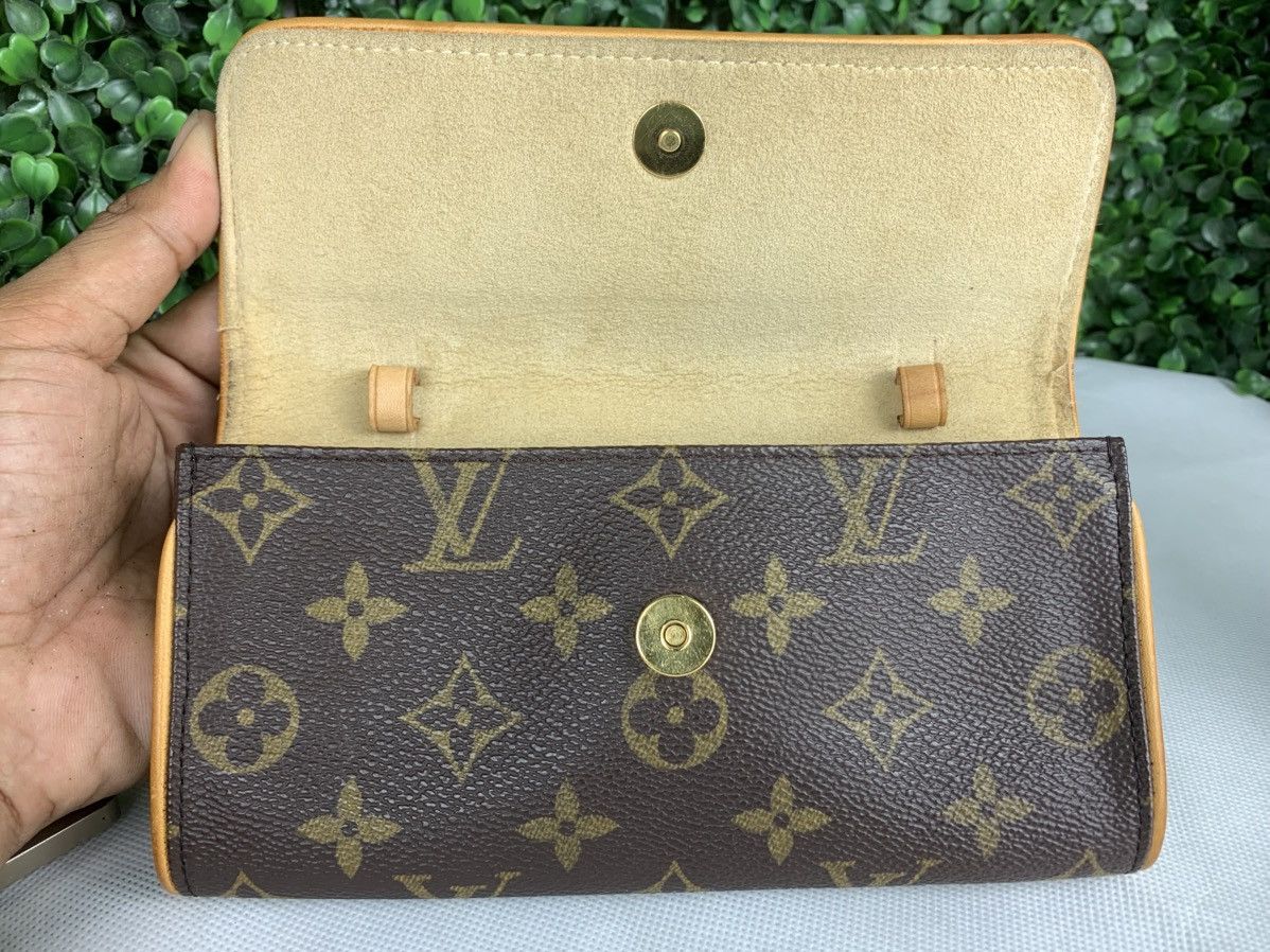 Louis Vuitton Louis Vuitton Pochette Twin PM Monogram Shoulder Bag. Size ONE SIZE - 10 Thumbnail