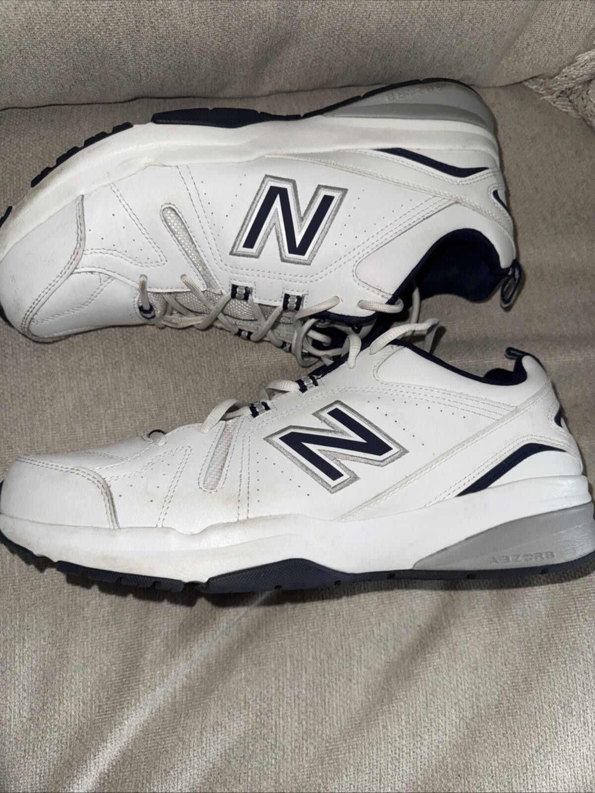 New Balance New Balance 608 Training Mens Size 12.5D White Navy MX608WN5 Size US 12.5 / EU 45-46 - 8 Thumbnail