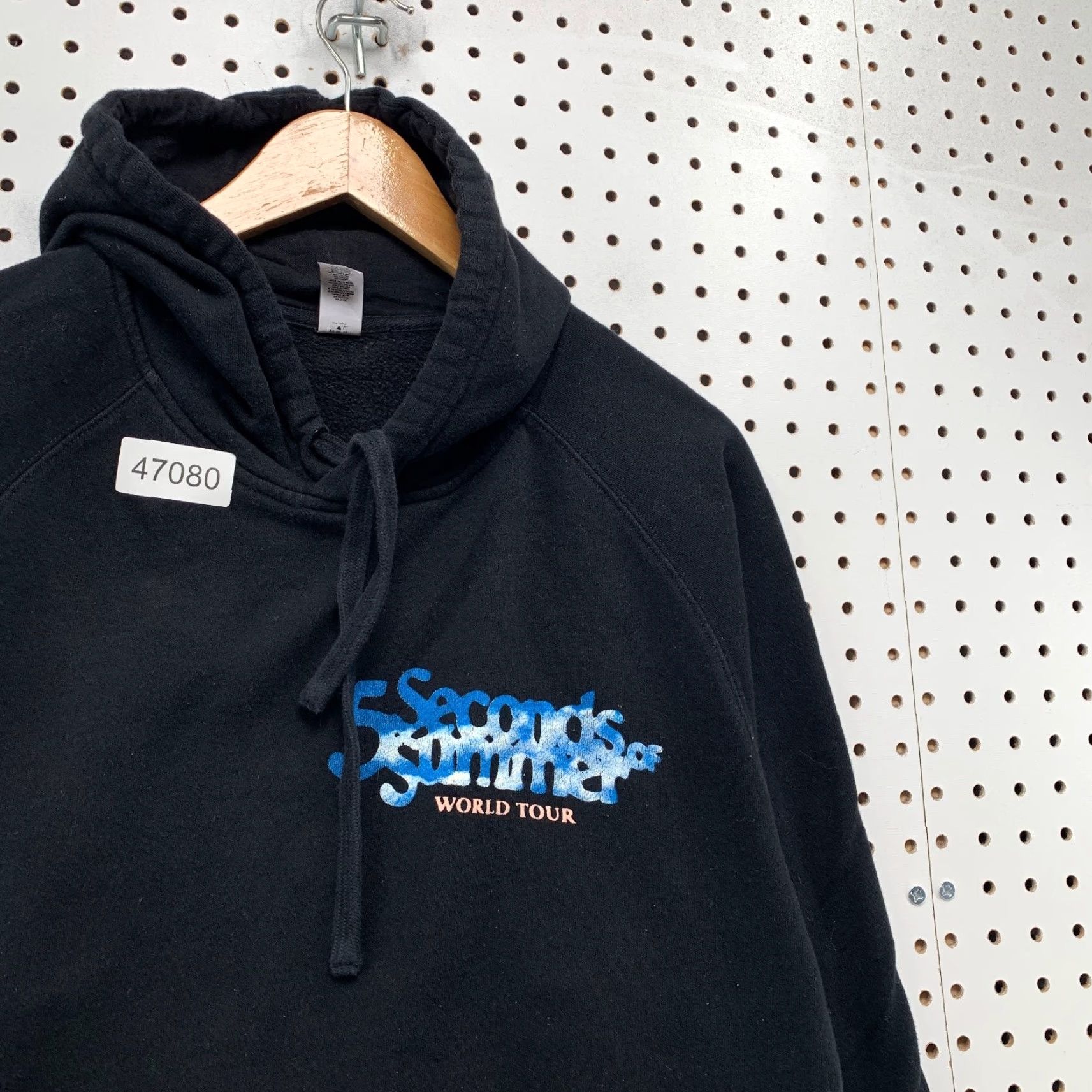 AS Colour 5 Seconds Of Summer Hoodie Mens Medium Black Take My Hand World Tour Shirt Size US L / EU 52-54 / 3 - 7 Thumbnail