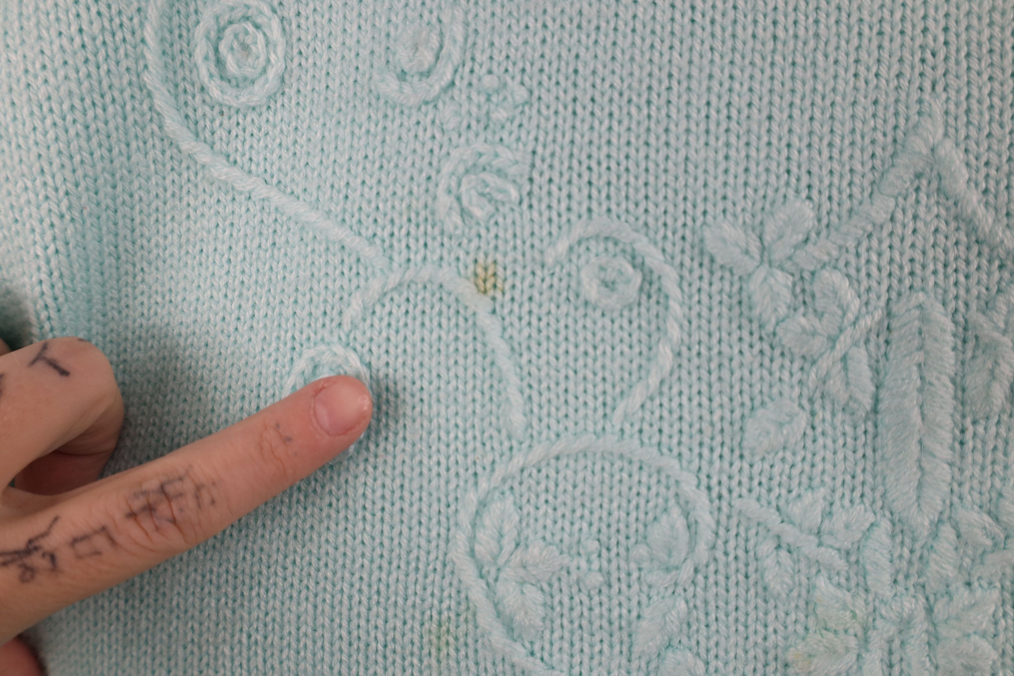Vintage Vintage 90s Streetwear Embroidered Flower Knit Sweater Size XXL / US 16-18 / IT 52-54 - 5 Thumbnail