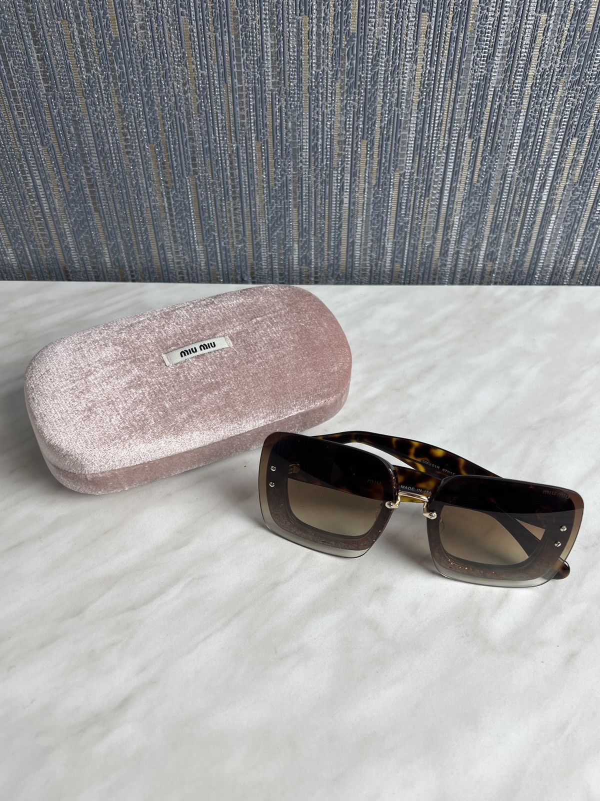 Miu Miu Miu Miu SMU 01R Reveal Sunglasses (Y0318) Size ONE SIZE - 1 Thumbnail