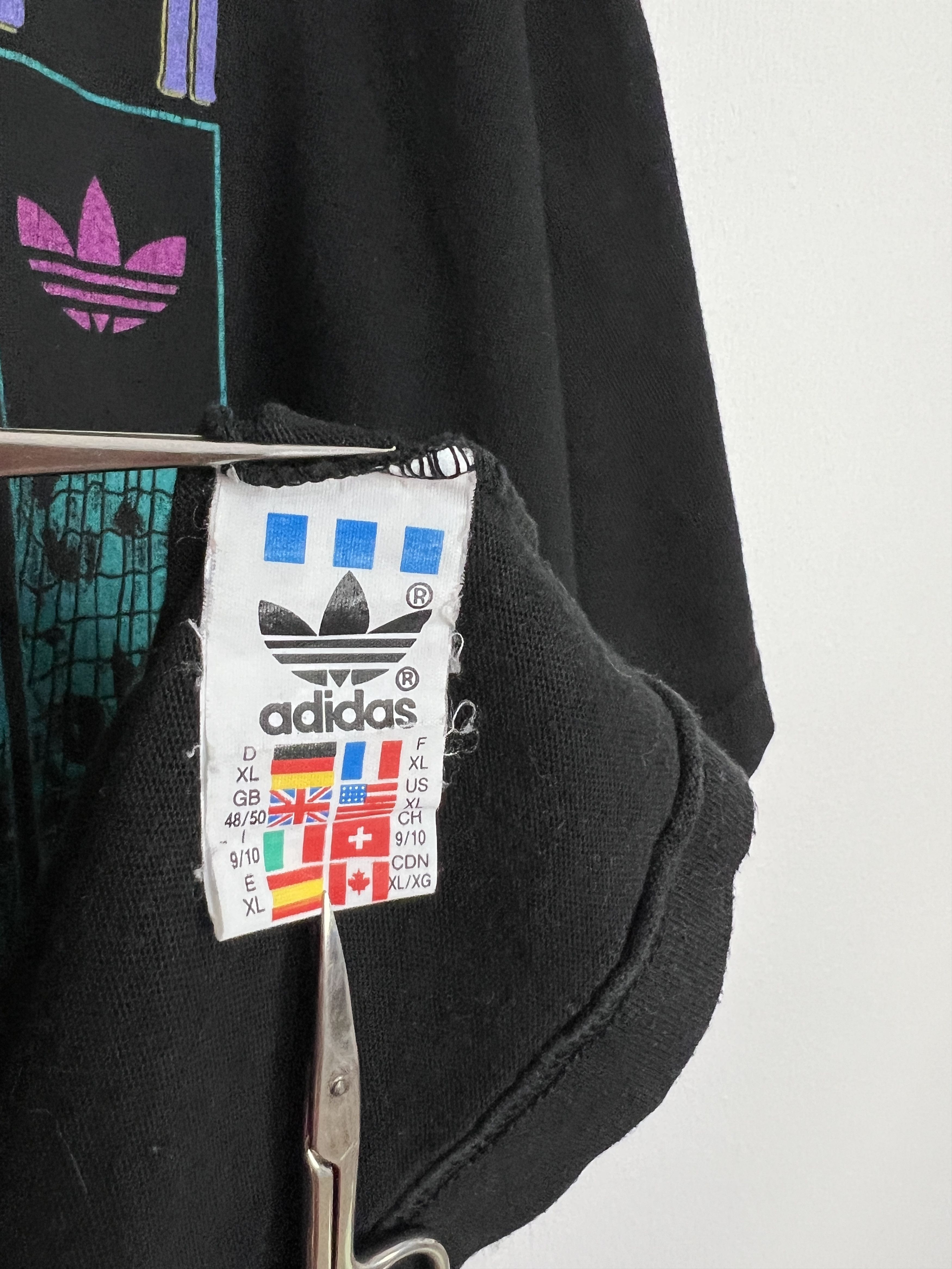Adidas Vintage Football Champions Cup Final Over Print Shirt Jersey Size US XL / EU 56 / 4 - 7 Thumbnail