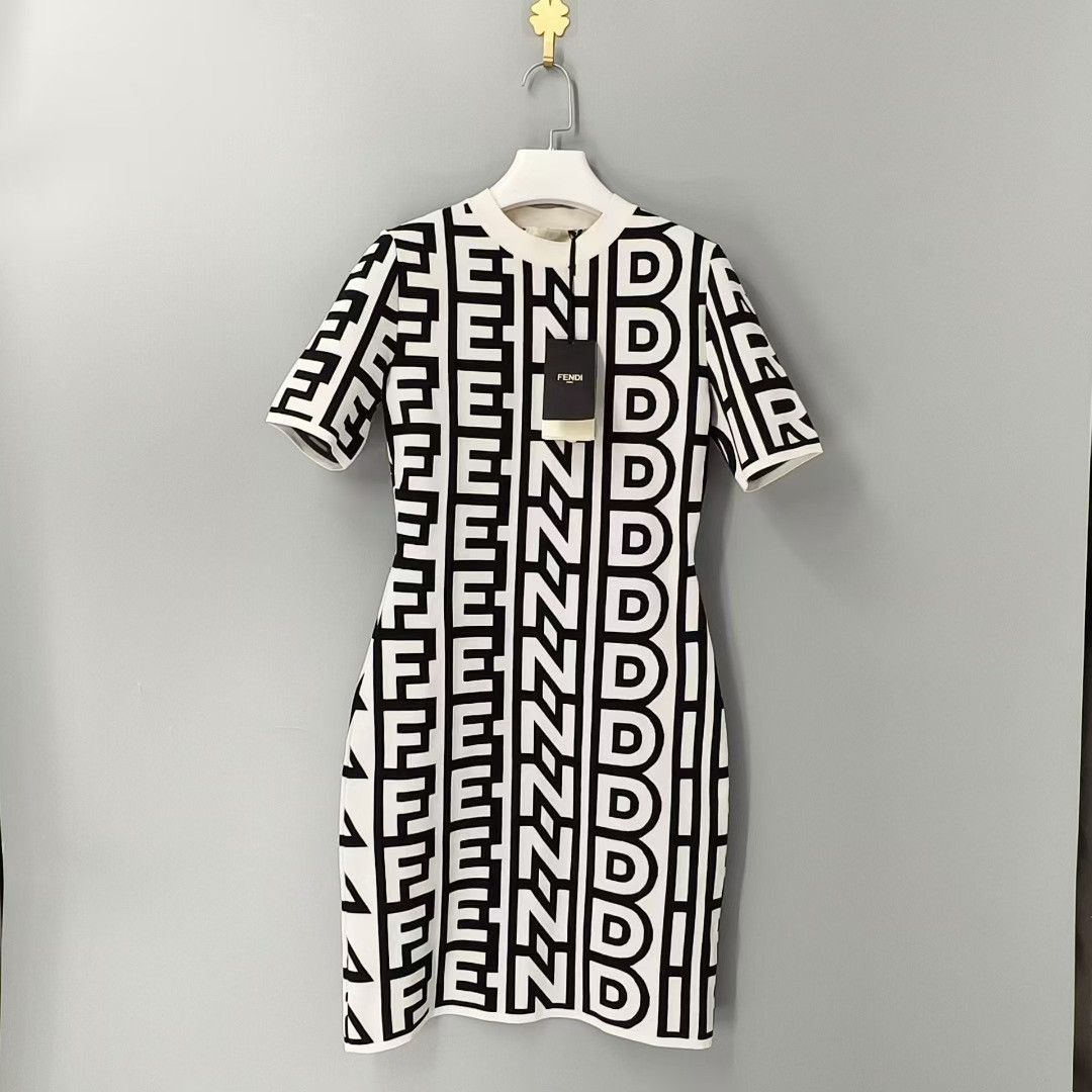 Fendi Fendi Black White Logo Knit Dress Size S / US 4 / IT 40 - 1 Thumbnail
