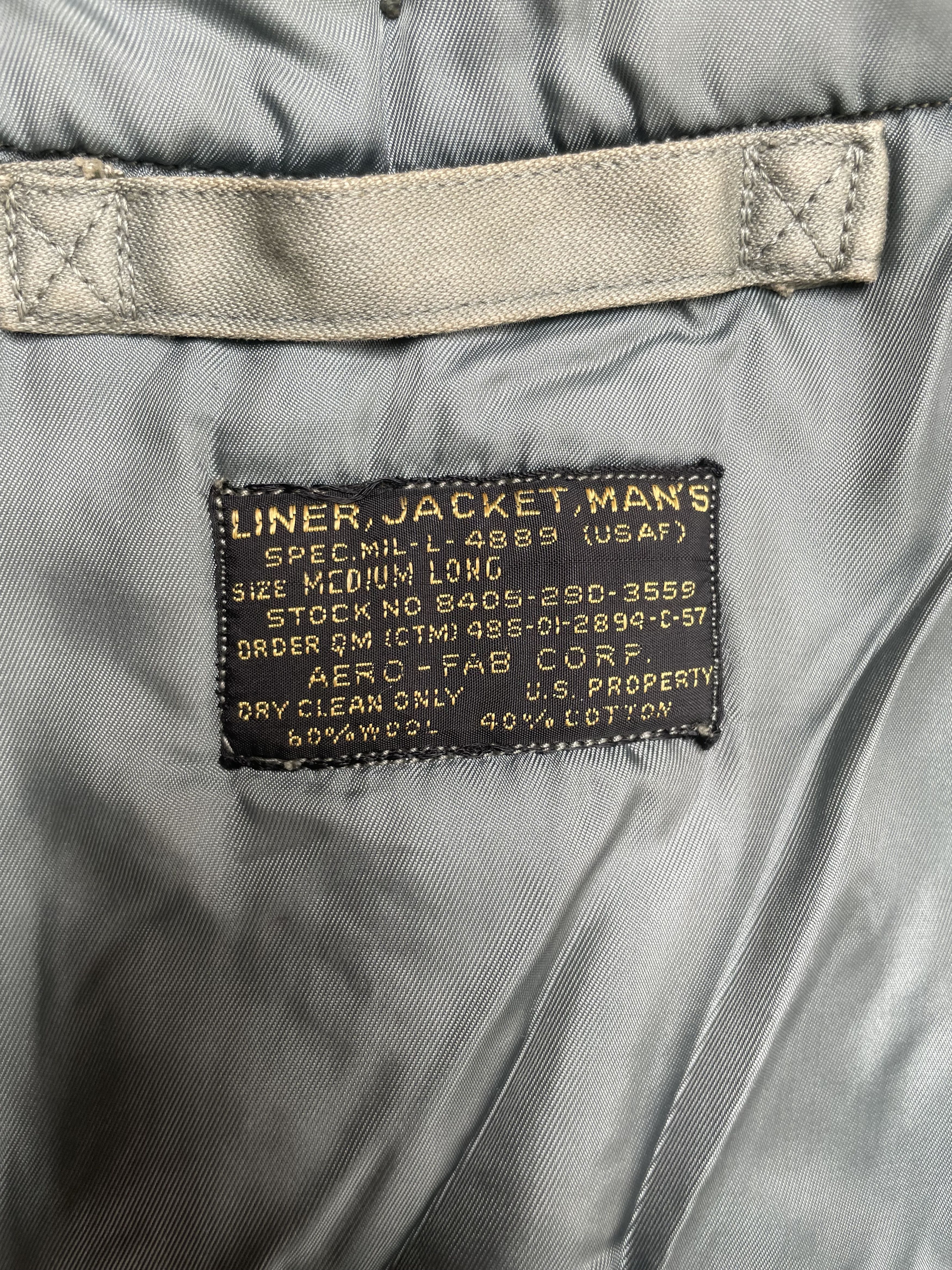 Buzz Rickson's Vintage USAF L-4889 Liner Jacket Size US M / EU 48-50 / 2 - 7 Thumbnail