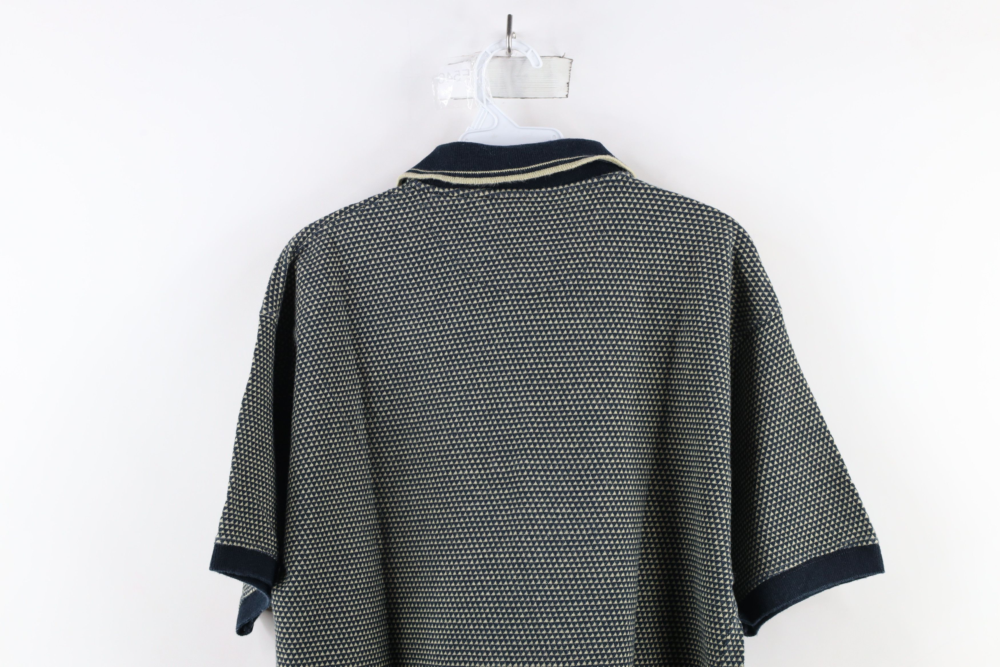 Vintage Vintage 90s Streetwear Triangle Collared Golf Polo Shirt Size US M / EU 48-50 / 2 - 6 Thumbnail