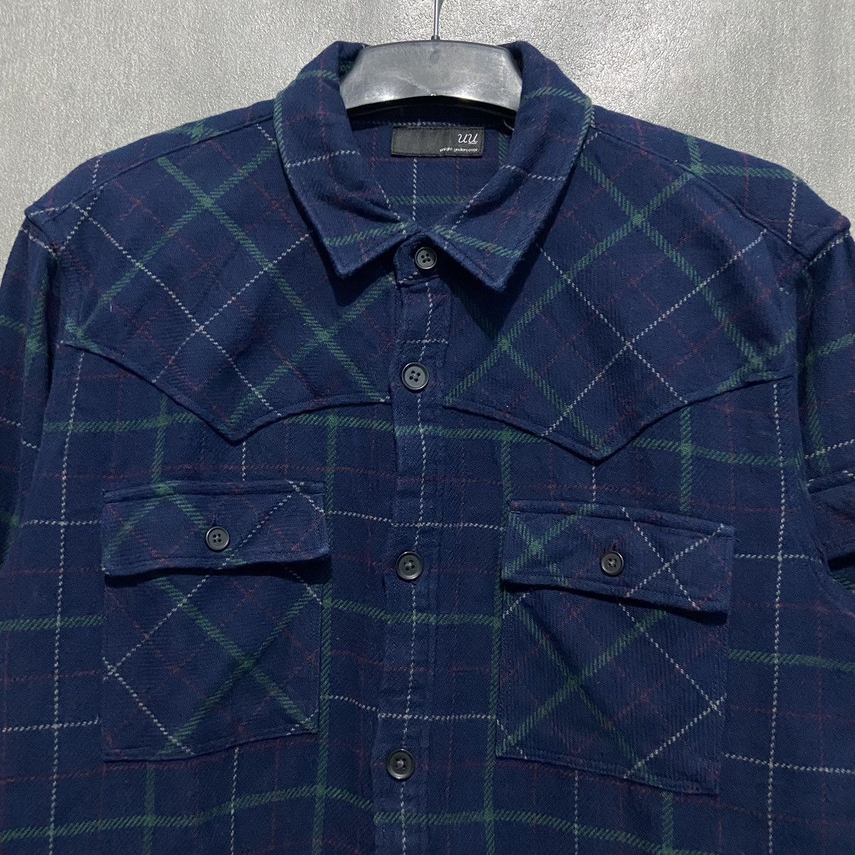 Jun Takahashi × Undercover × Uniqlo UU Undercover Jun Takahashi Jonio Multipockets Flannel Shirt Size US L / EU 52-54 / 3 - 5 Thumbnail