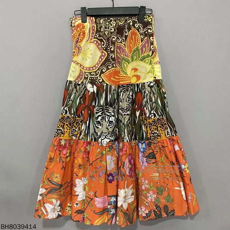 Gucci GUCCI Floral Vacation Midi Skirt. Size US 38 / EU 54 - 3 Thumbnail