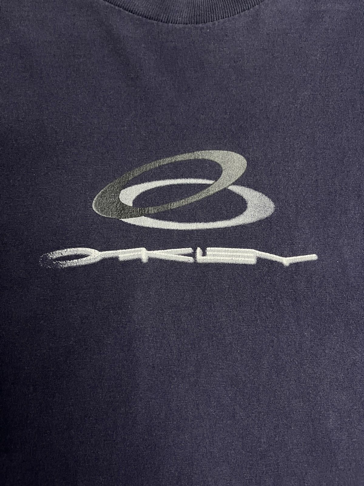 Oakley Vintage Distressed Sunfaded Oakley Software Center Logo Size US L / EU 52-54 / 3 - 6 Thumbnail