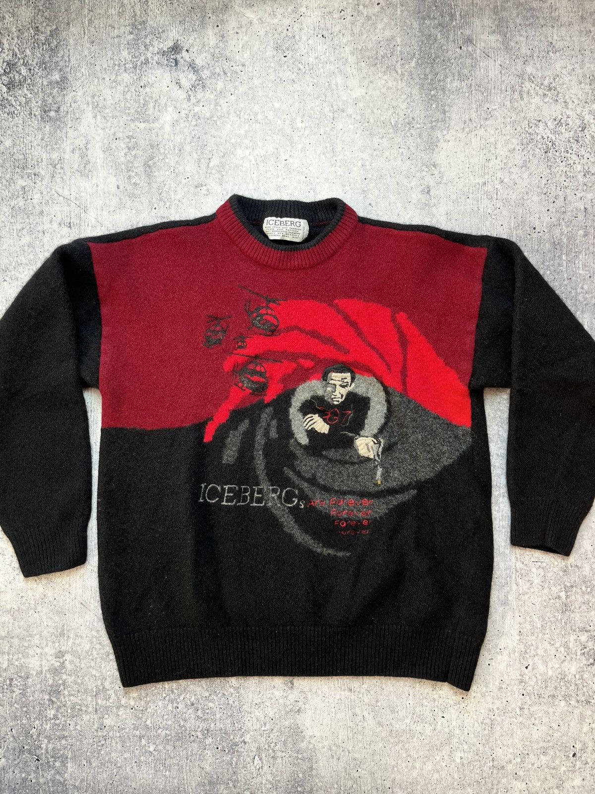Iceberg × Vintage Vintage James Bond 007 Iceberg Sweater unisex XS-S Size S / US 4 / IT 40 - 1 Thumbnail