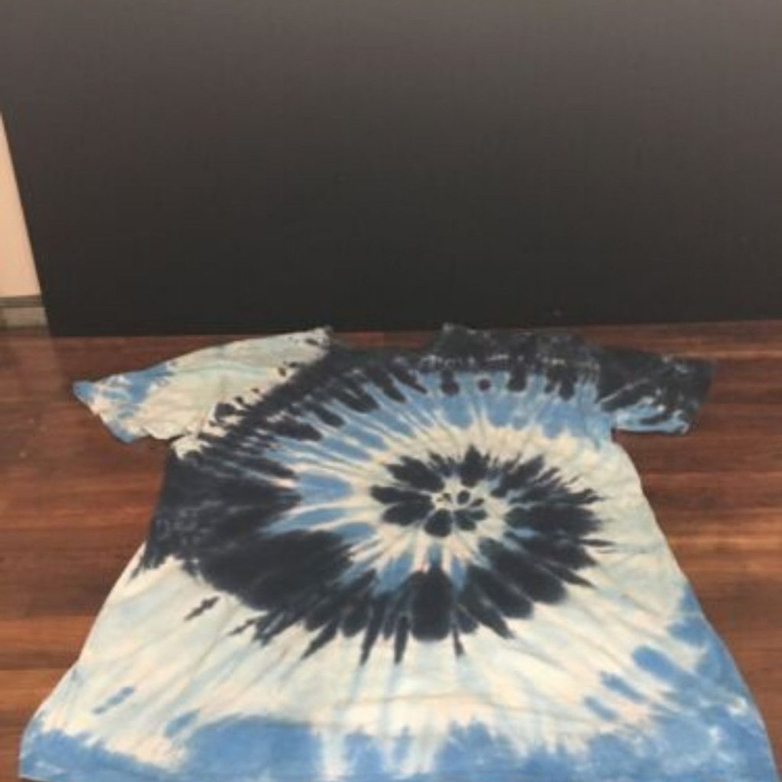 Disney Disney Mickey Mouse Disneyland 2011 Tye Dye Sz 2XL Size XXL / US 16-18 / IT 52-54 - 3 Thumbnail