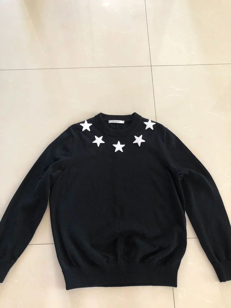 Givenchy Givenchy Black backpack with a red star emblem Size ONE SIZE - 1 Thumbnail