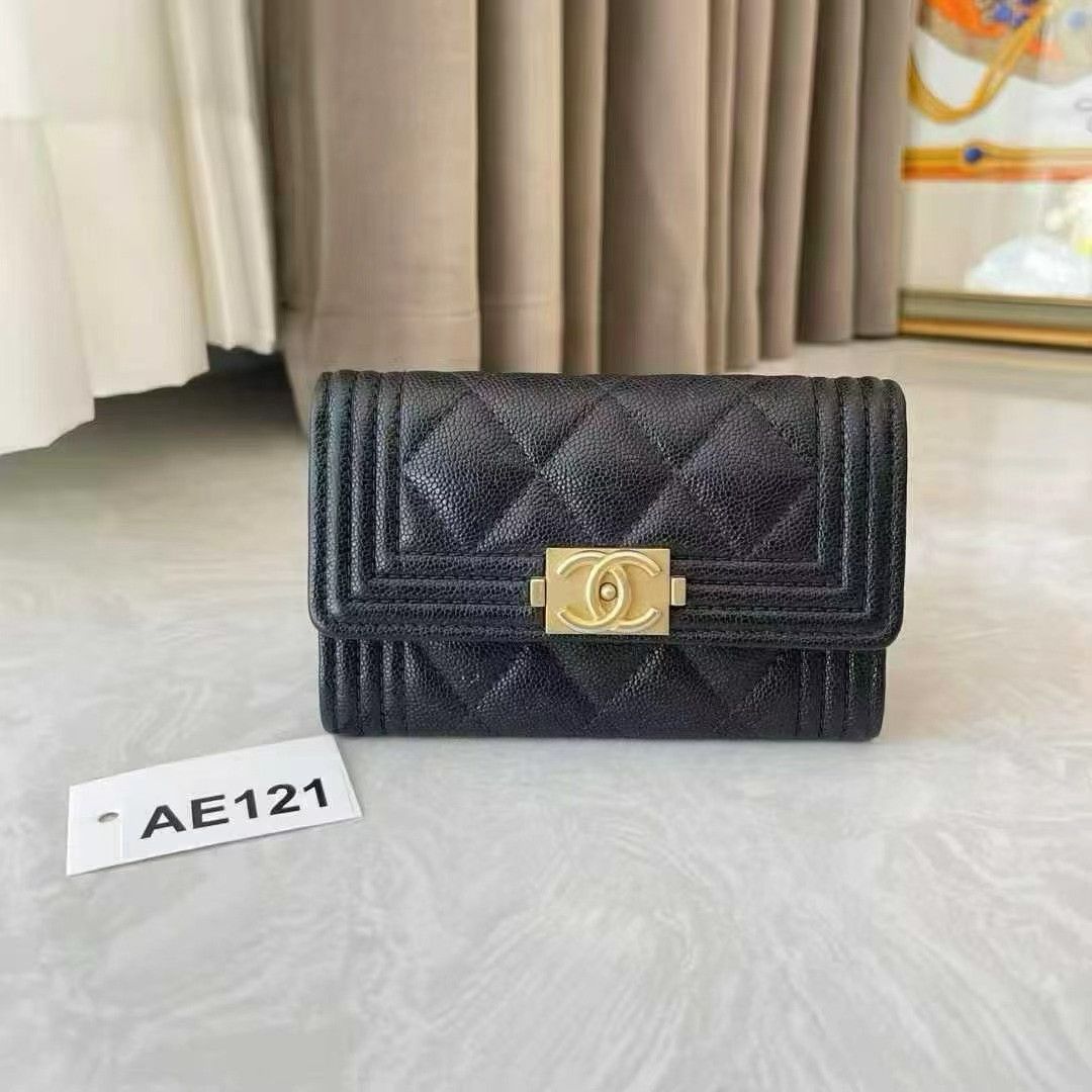 Chanel Pre-loved Bag Very good condition Size ONE SIZE - 1 Thumbnail