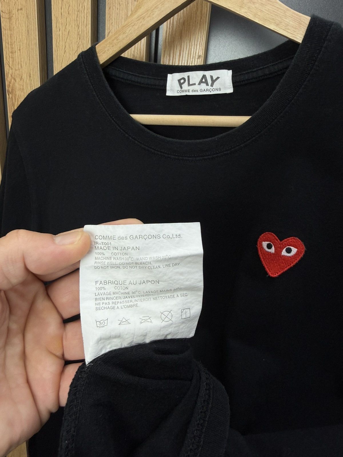 Comme des Garcons PLAY Comme Des Garcons Play Heart Logo T Shirt Black Size US S / EU 44-46 / 1 - 9 Thumbnail