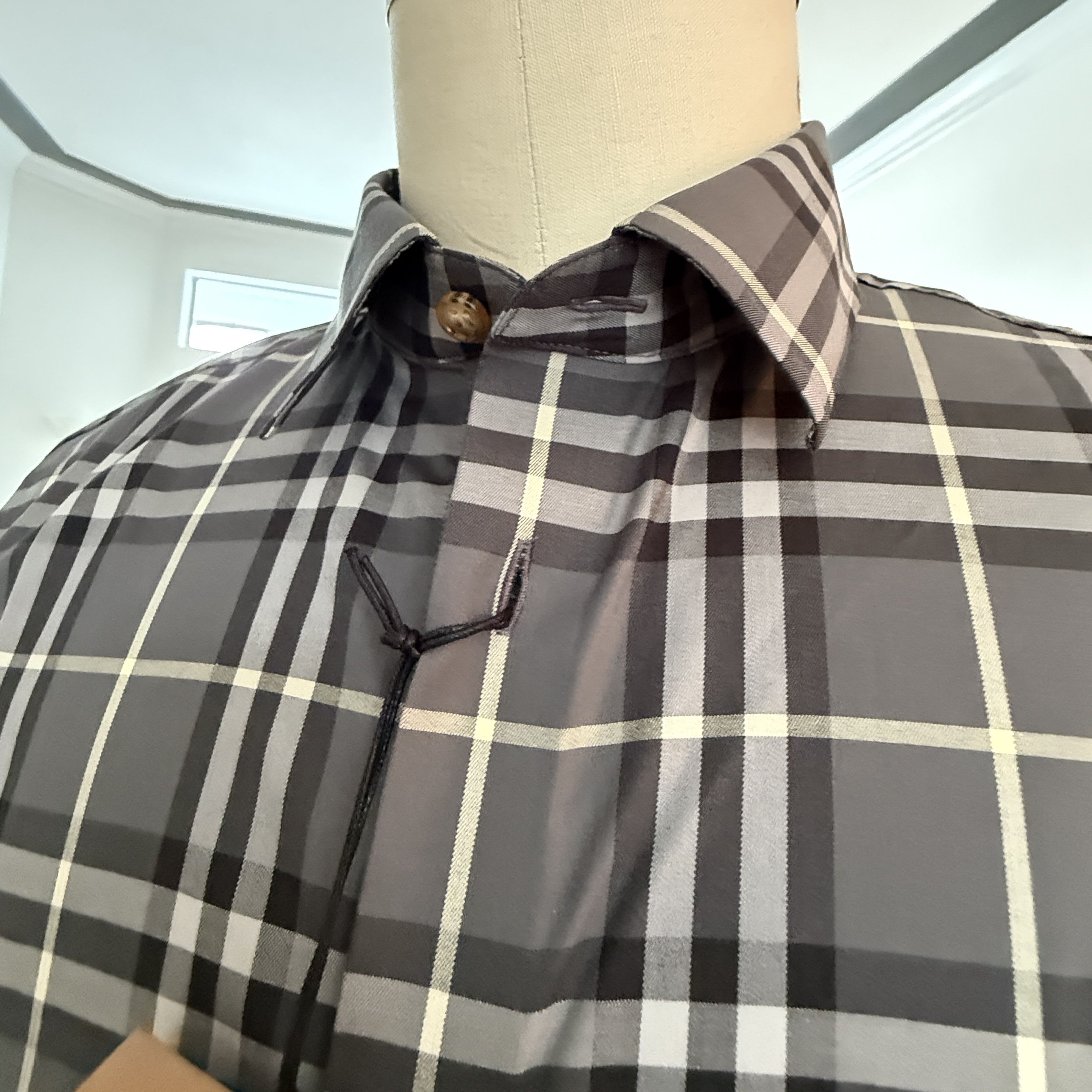 Burberry Burberry SHEFFORD Check Short Sleeve Shirt 8084691, small Size US S / EU 44-46 / 1 - 10 Thumbnail