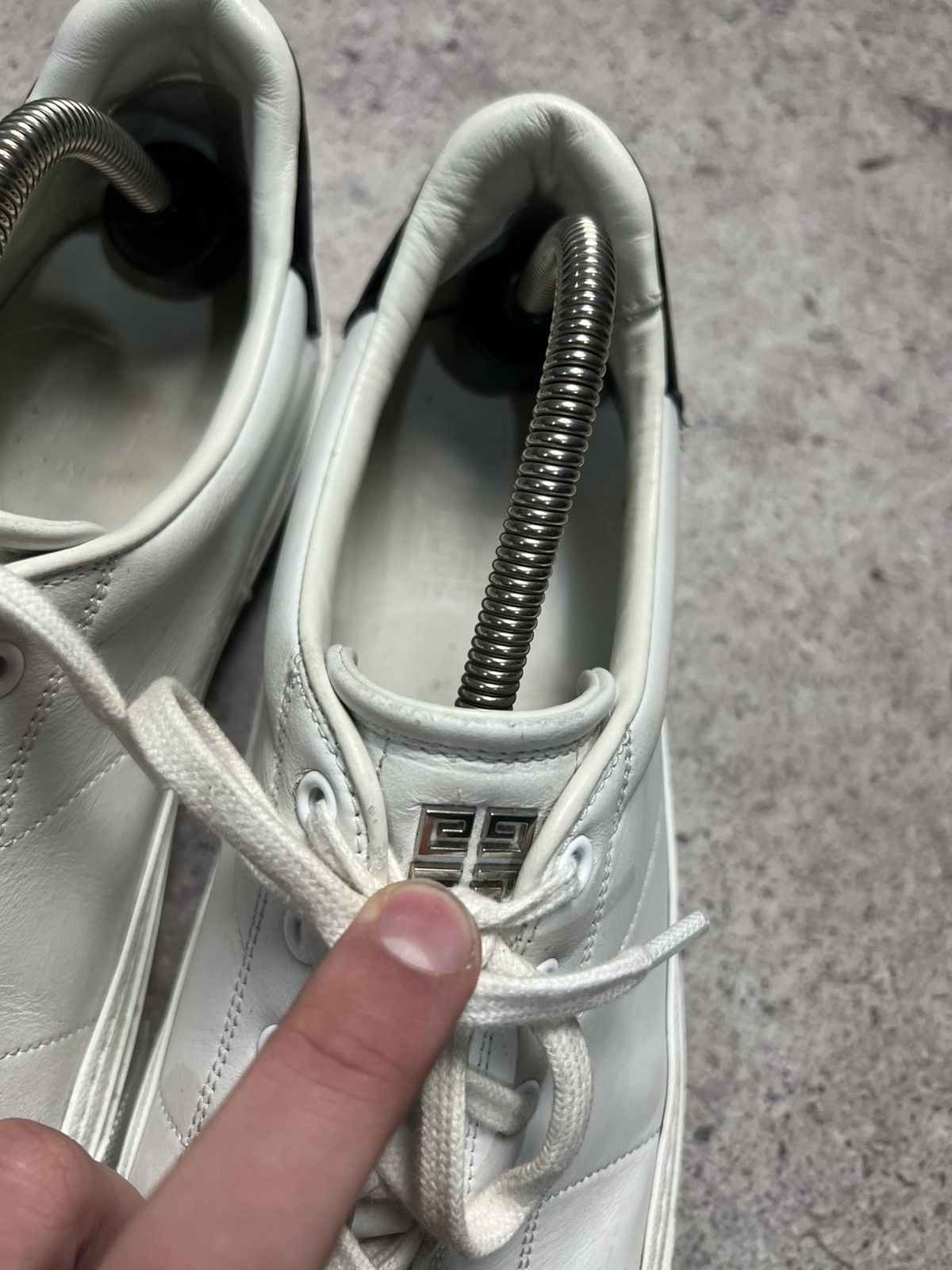 Givenchy Givenchy City Sport Sneakers White/Black Size US 10 / EU 43 - 7 Thumbnail