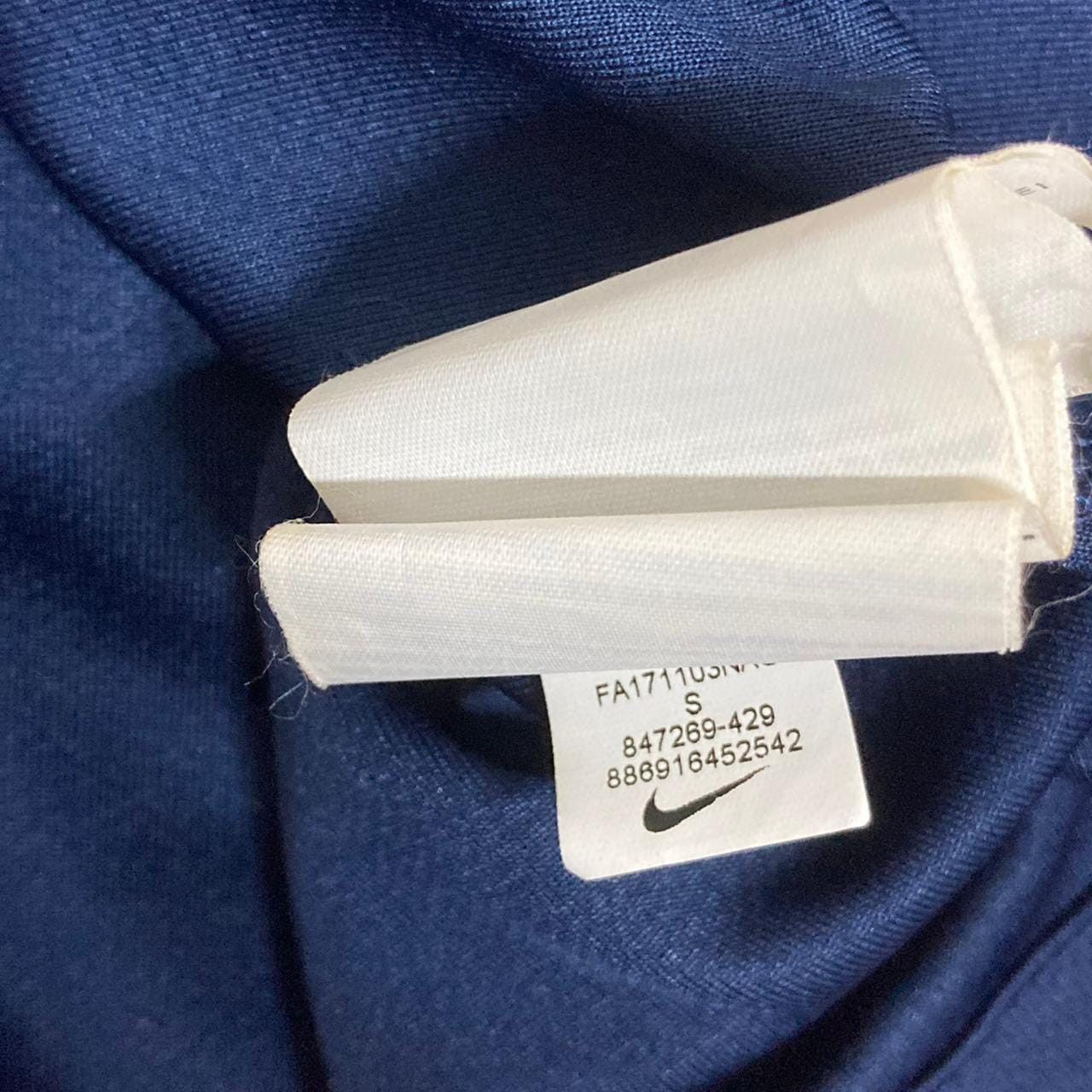 Nike Soccer Jersey PSG Home 2017-18 Nike 847269-429 Size US S / EU 44-46 / 1 - 8 Thumbnail