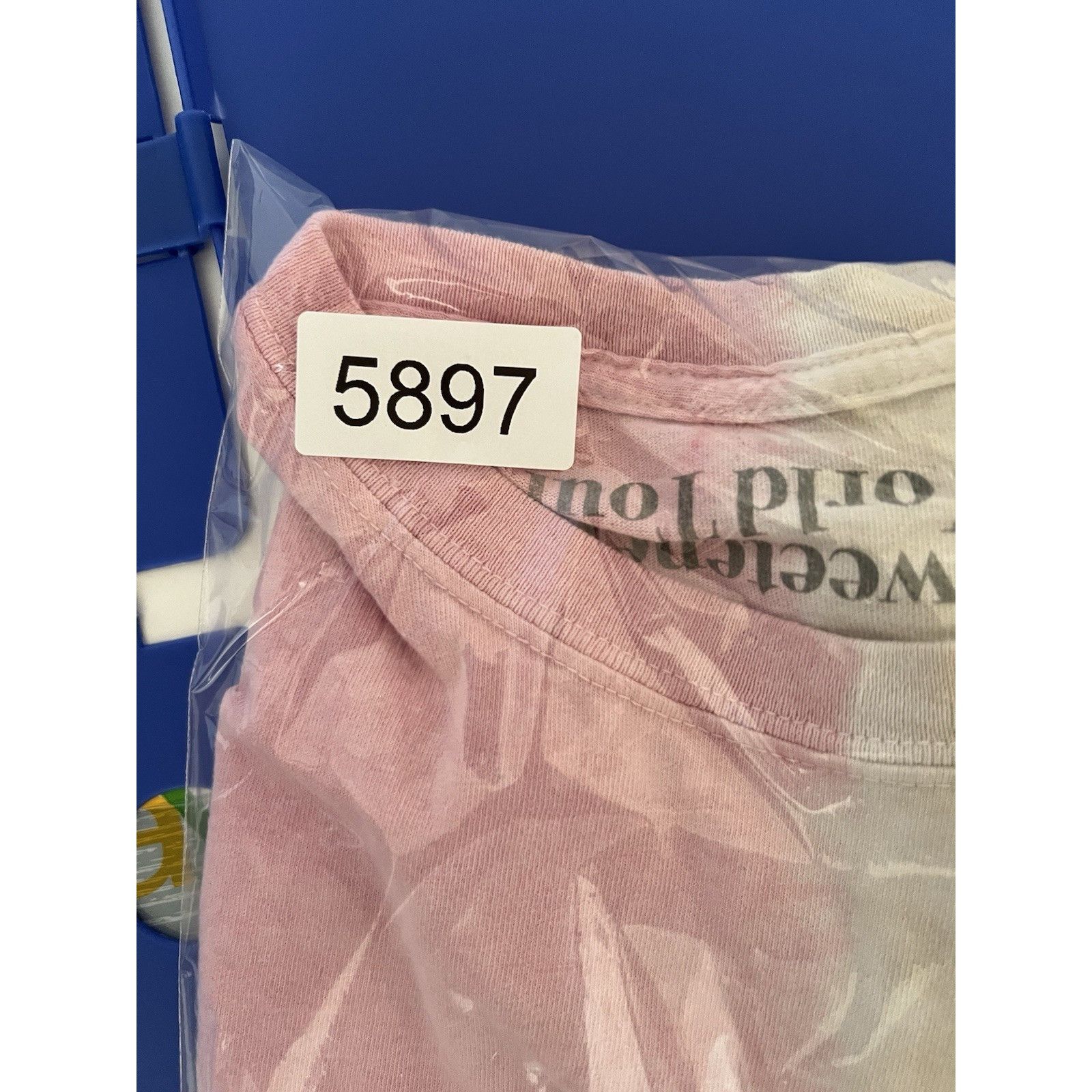 Other Ariana Grande Sweetener Thank You Next Concert Tour T-Shirt Size US S / EU 44-46 / 1 - 8 Thumbnail