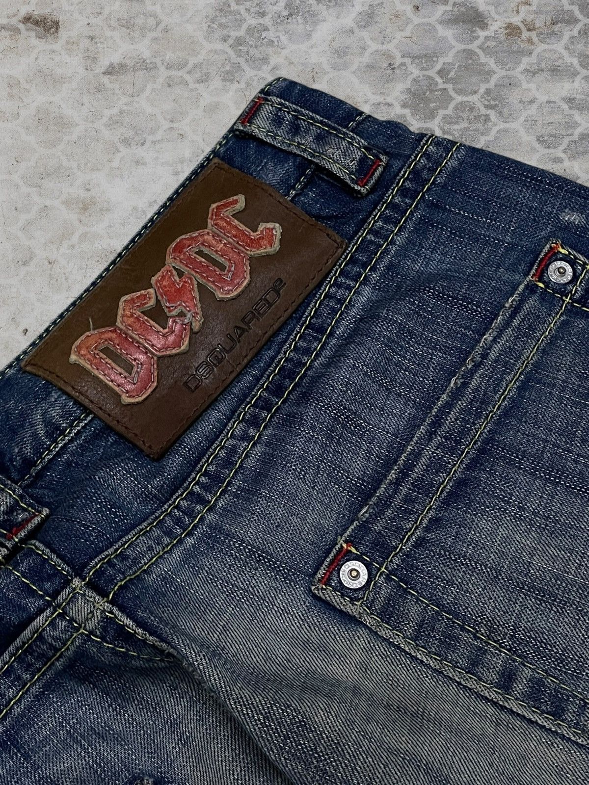 Dsquared2 Authentic Designer Dsquared Fucker Acdc Distressed Denim Size US 32 / EU 48 - 16 Thumbnail