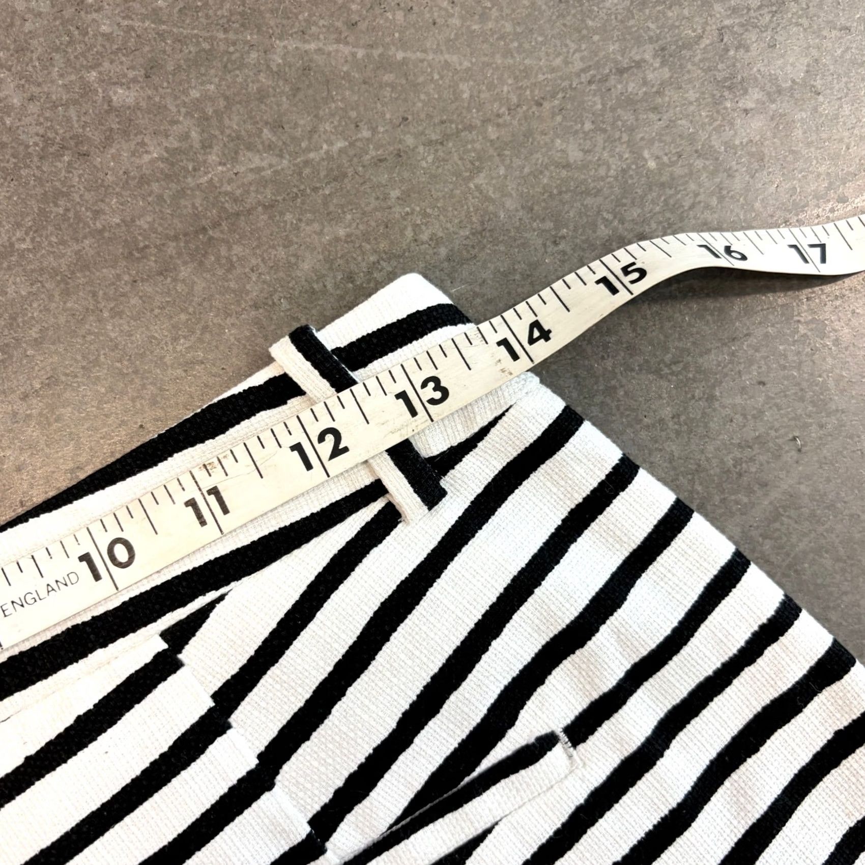 Vintage VINTAGE J Crew Black White Striped Preppy Mini Shorts Women’s 0 NWT Short Shor ts Size 25" / US 0 / IT 36 - 4 Thumbnail