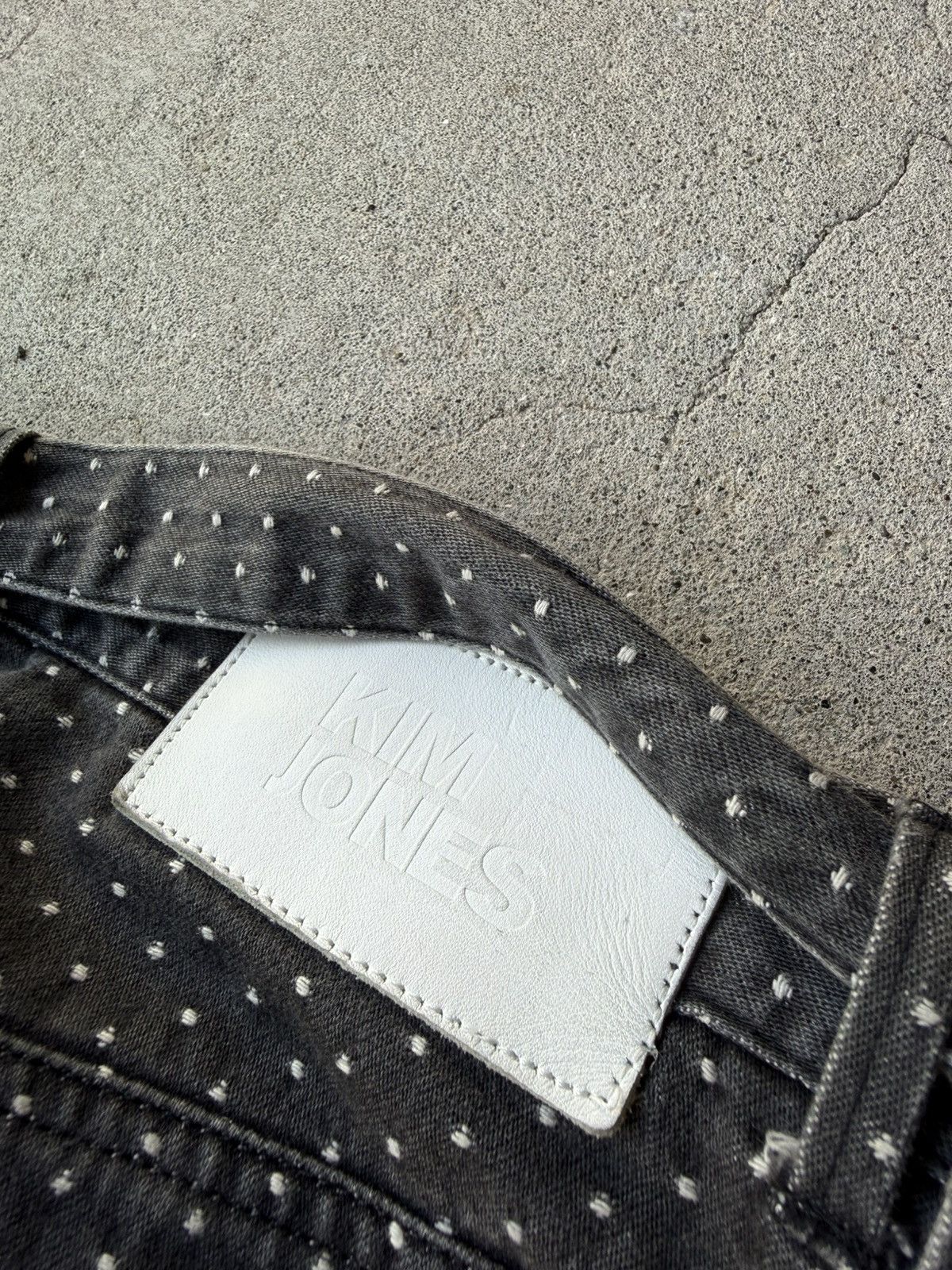 Kim Jones 2000s KIM JONES Dark Gray Embroidered Strap Denim Pants Size US 30 / EU 46 - 8 Thumbnail