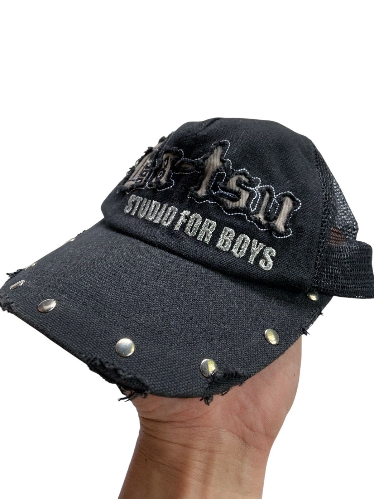 Japanese Brand JAPANESE BA-TSU STUDIO FOR BOYS PUNK DISTRESSED CAP Size ONE SIZE - 2 Thumbnail