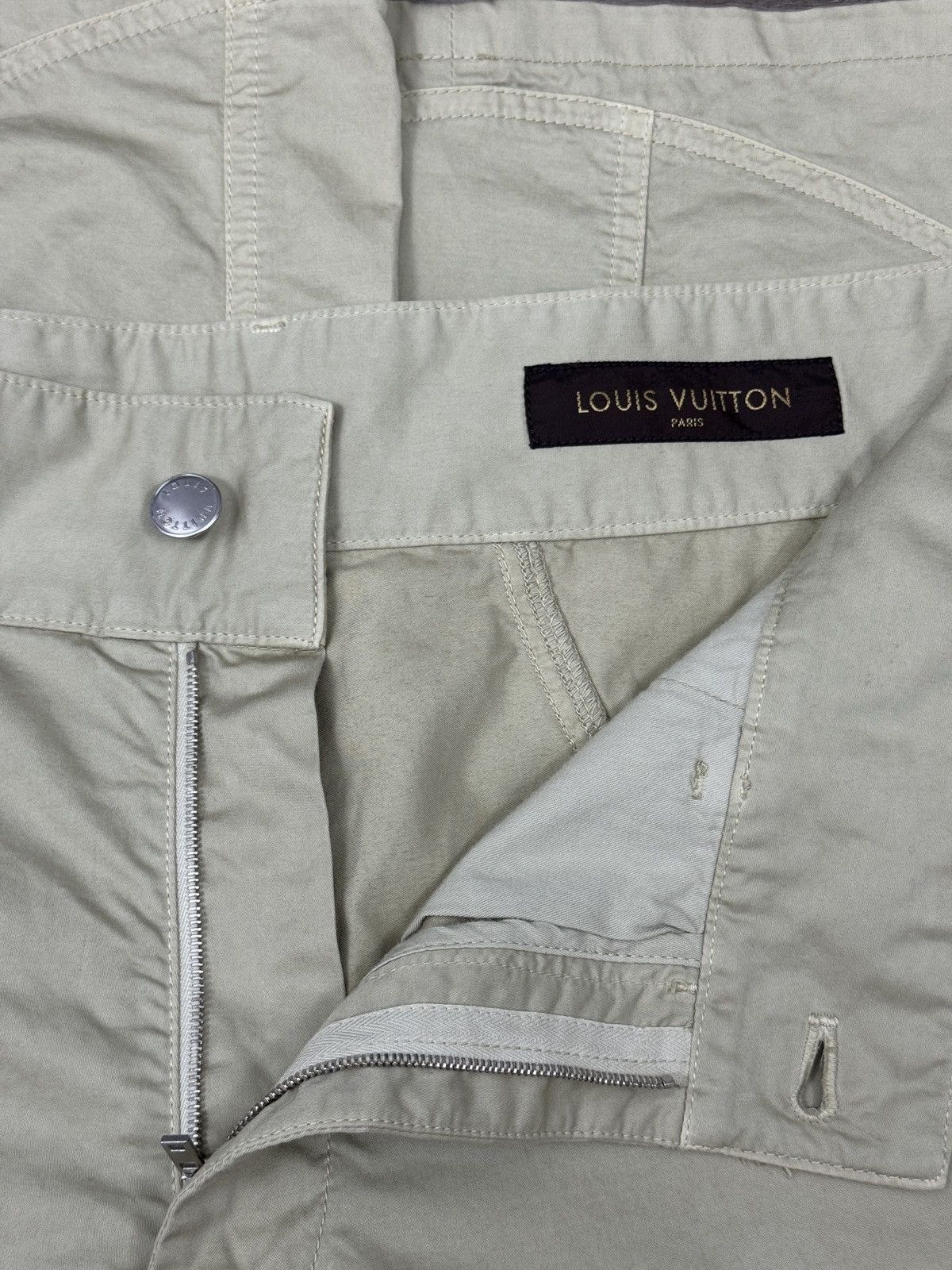 Louis Vuitton Louis Vuitton Men’s Vintage Shorts Waist : 33 Size US 33 - 6 Thumbnail