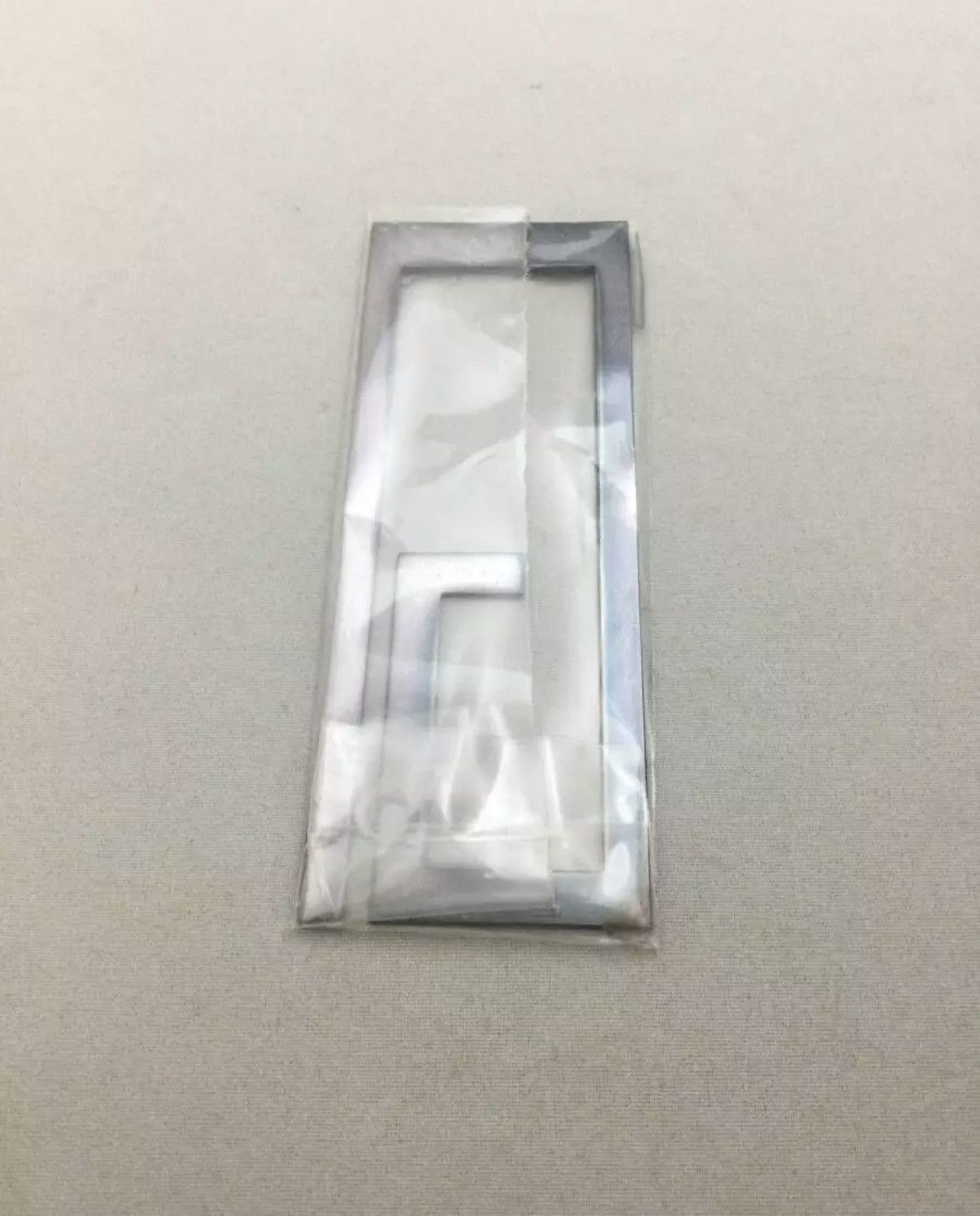 Gucci GUCCI G Logo Money Clip .925 Silver NIB -Tom ford Era Size ONE SIZE - 3 Thumbnail