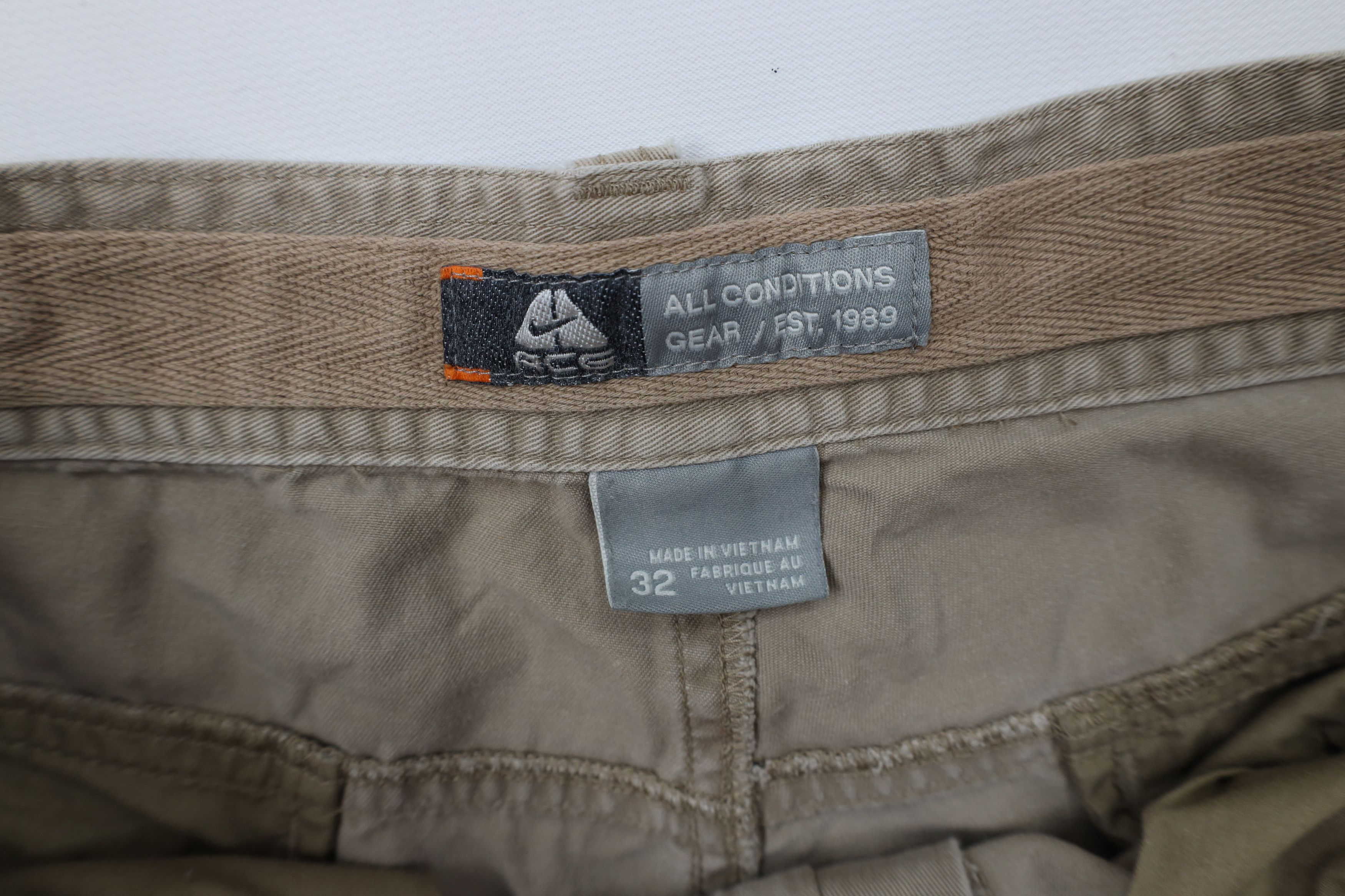 Nike × Vintage Vintage Nike ACG Travis Scott Mini Swoosh Trekking Shorts Size US 32 / EU 48 - 8 Thumbnail