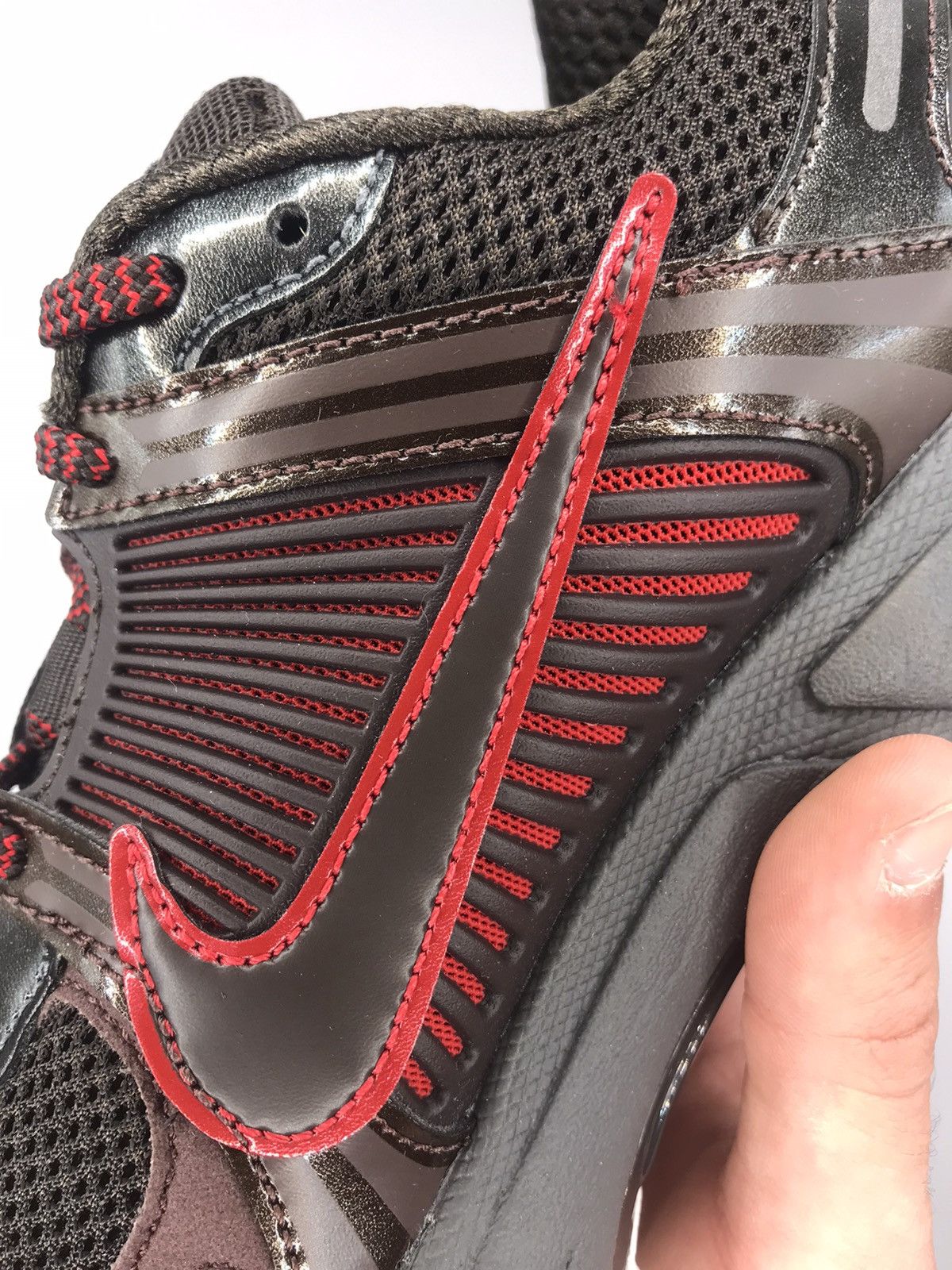 Nike Nike Zoom Vomero 5 Size US 7.5 / EU 40-41 - 8 Thumbnail