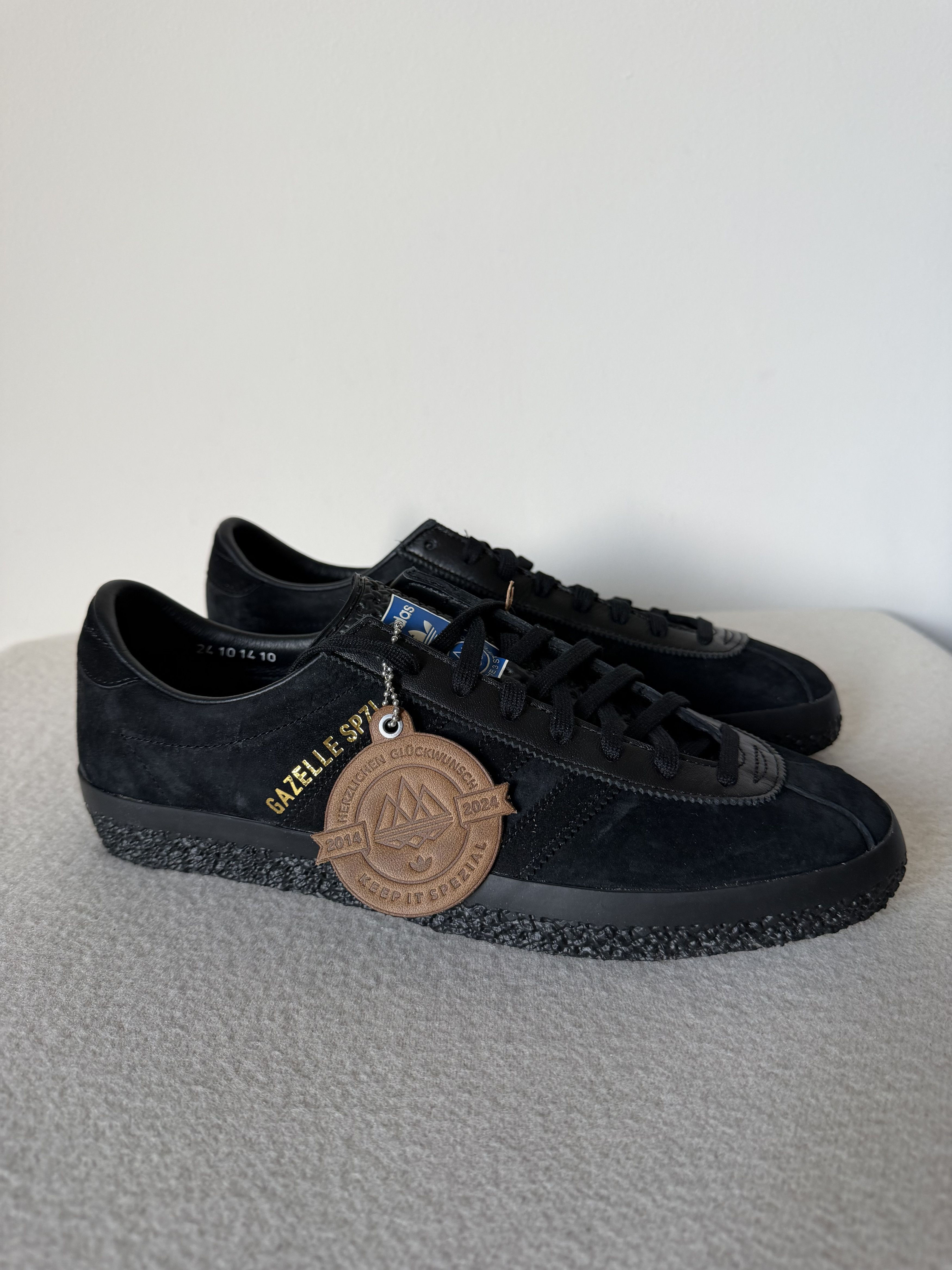 adidas gazelle silver green womens adidas Gazelle SPZL IG8940 main image 1