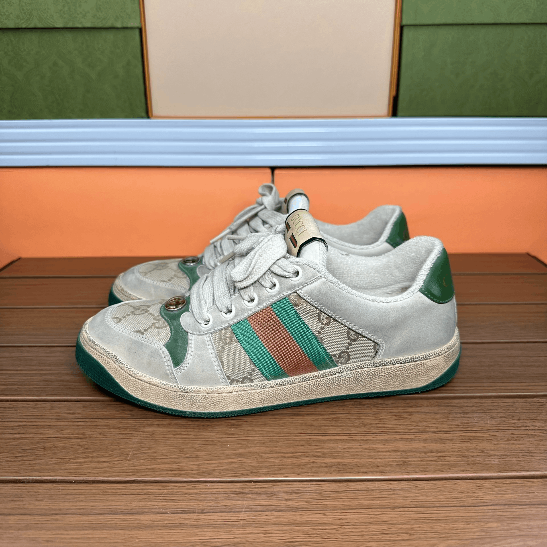 Gucci Gucci Green Lowtop Sneakers it_36-5 Women Size US 6.5 / IT 36.5 - 1 Thumbnail