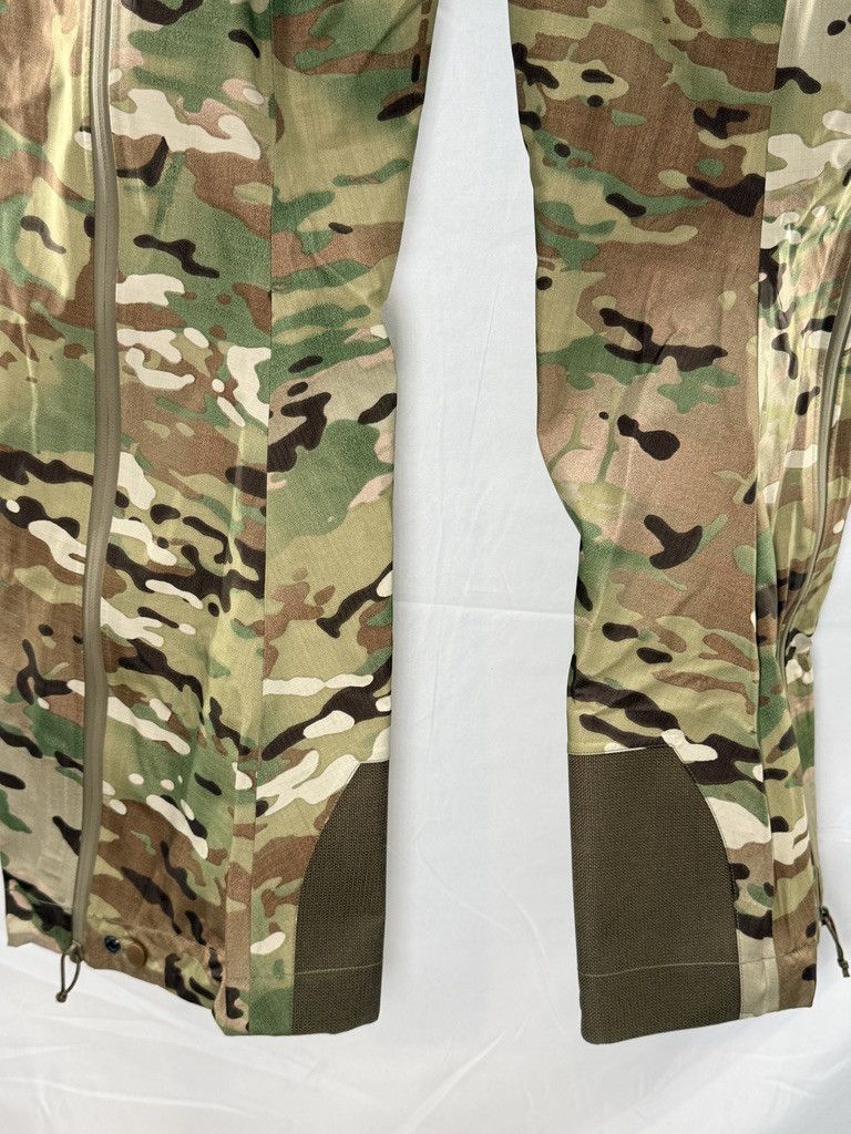 Arc'teryx ARCTERYX LEAF Alpha Gen 2 Multicam Gore Tex Pro Bib Pant Size US 39 - 10 Thumbnail