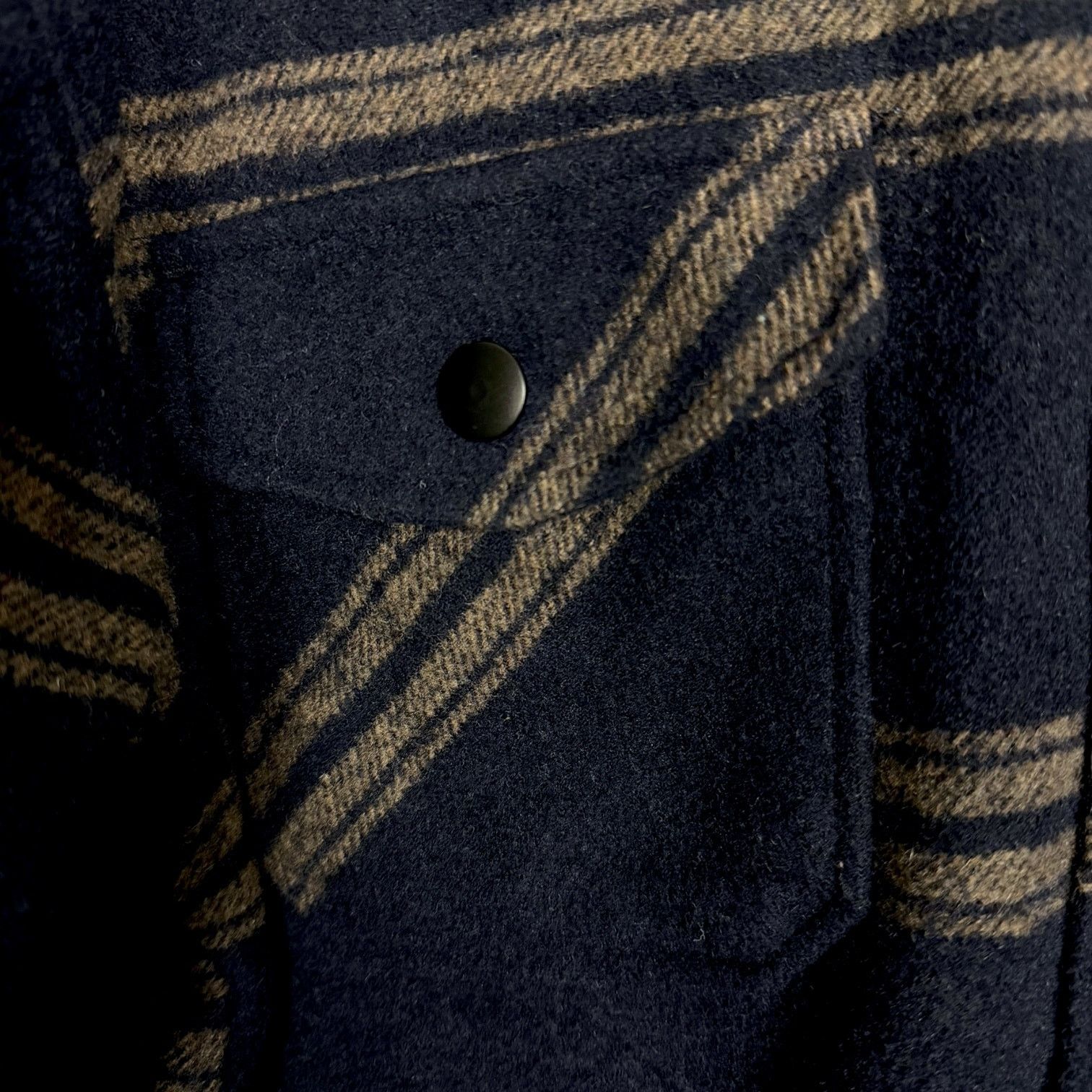 JACHS NY Jachs NY Navy Striped Flannel Shacket Faux Fur Lined NWT - L Size US L / EU 52-54 / 3 - 2 Thumbnail