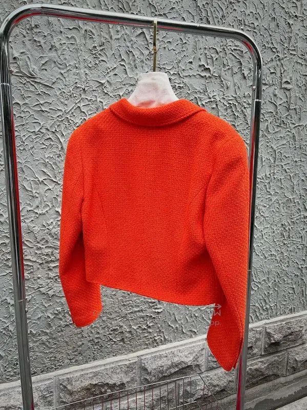 Chanel Chanel Orange Wool Tweed Women's Jacket . Size M / US 6-8 / IT 42-44 - 2 Thumbnail