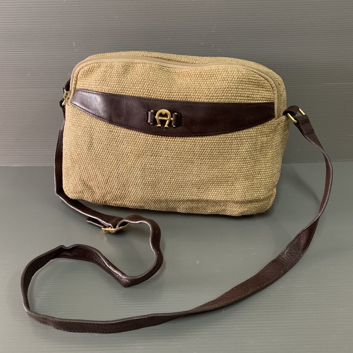 Etienne Aigner Etinne Aigner Slingbag Size ONE SIZE - 1 Thumbnail