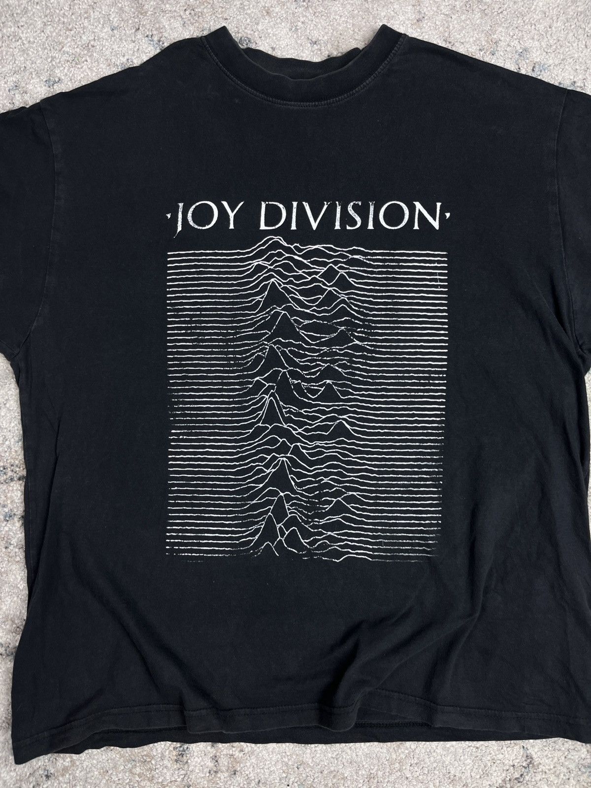 Band Tees JOY DIVISION UNKNOWN PLEASURES FADED VINTAGE RARE TEE - 012 Size US L / EU 52-54 / 3 - 2 Thumbnail